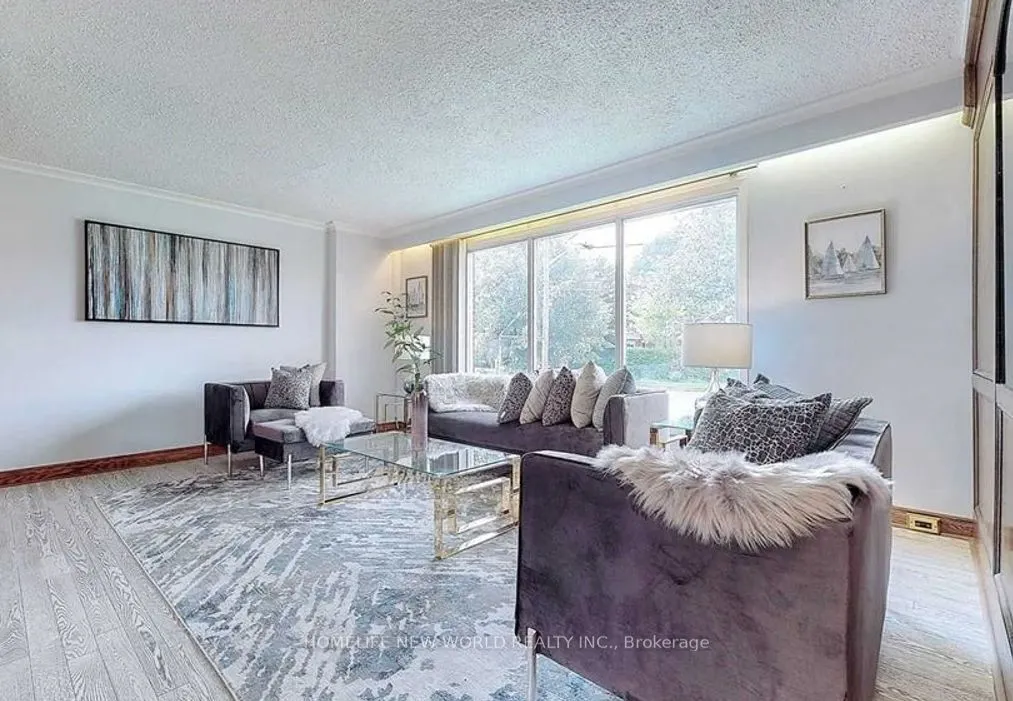 58 Marathon Crescent