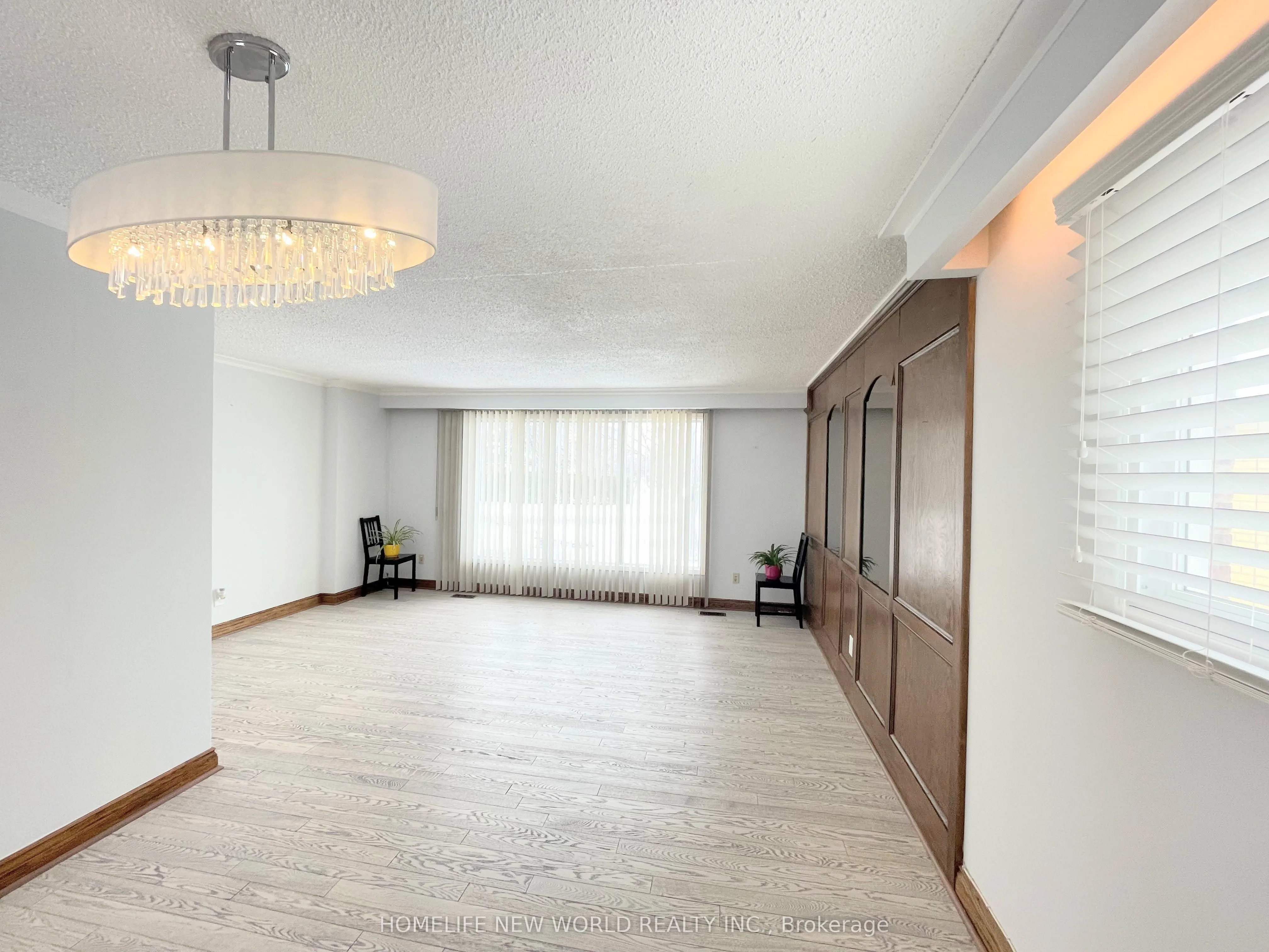58 Marathon Crescent