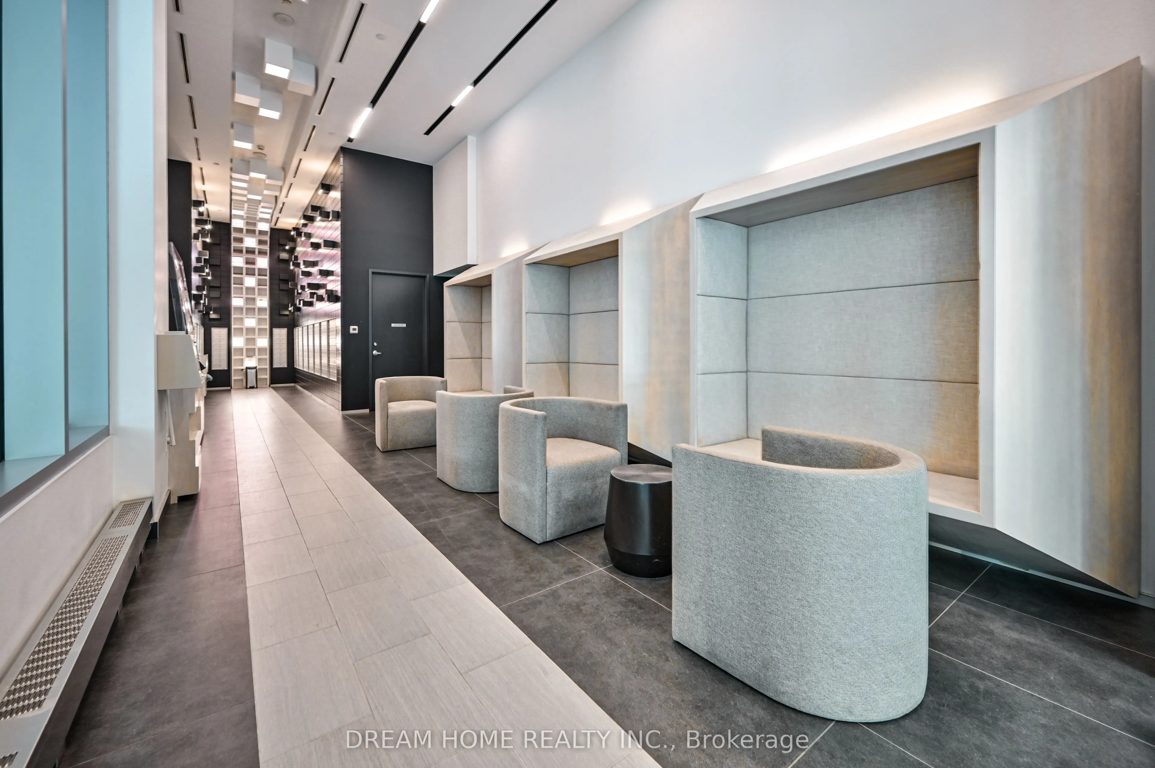 195 Redpath Avenue, #2404