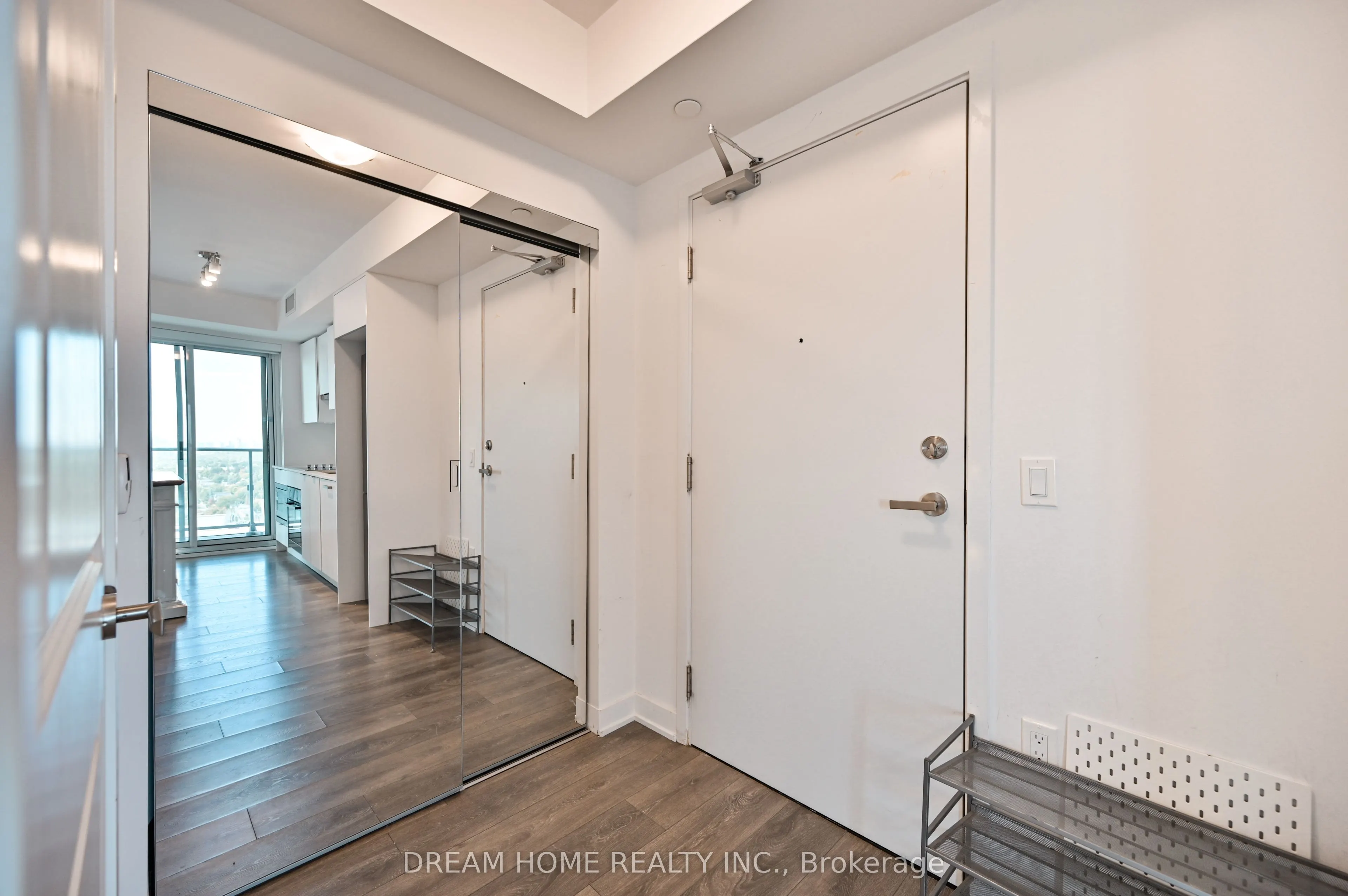 195 Redpath Avenue, #2404
