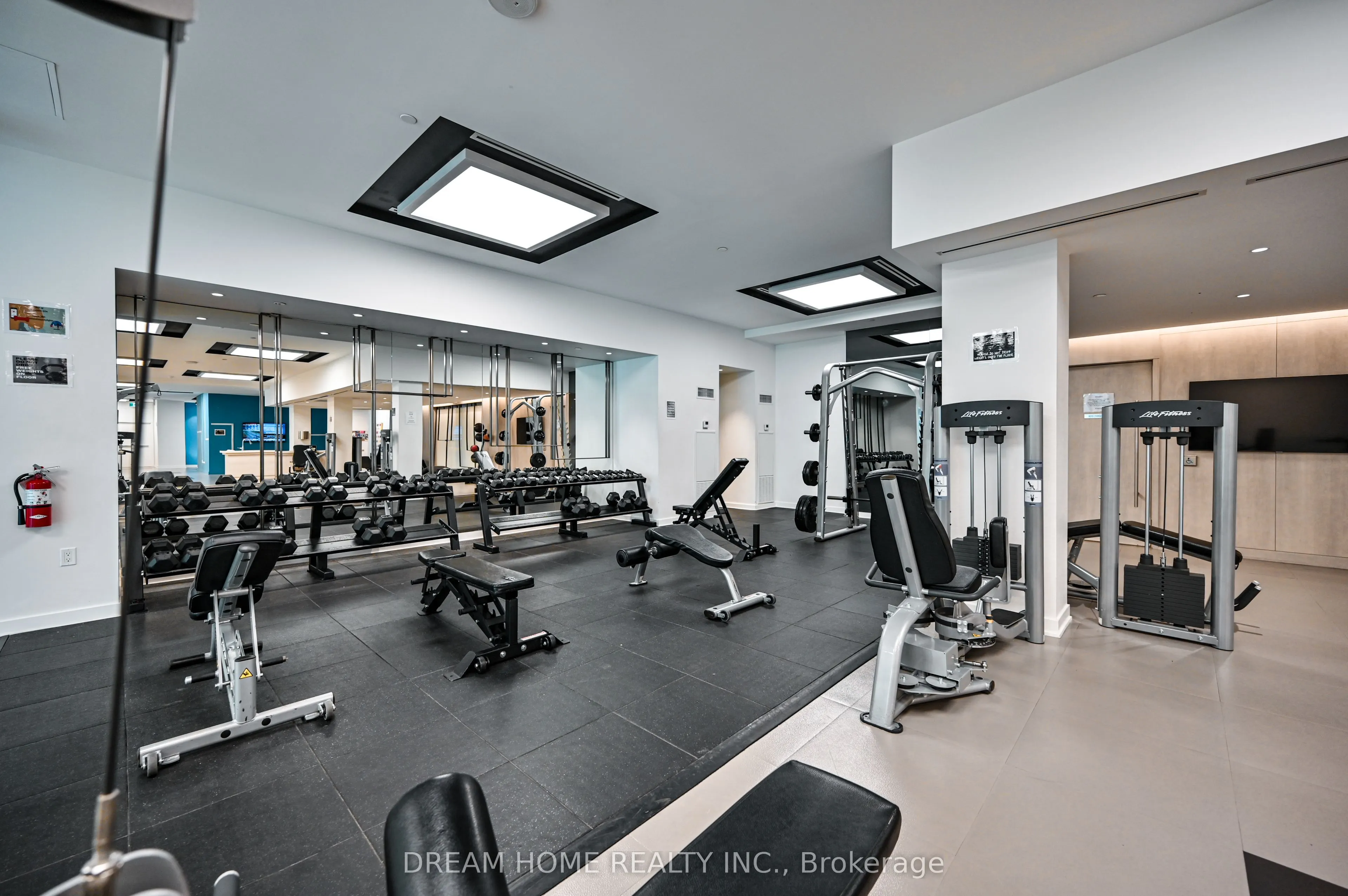 195 Redpath Avenue, #2404