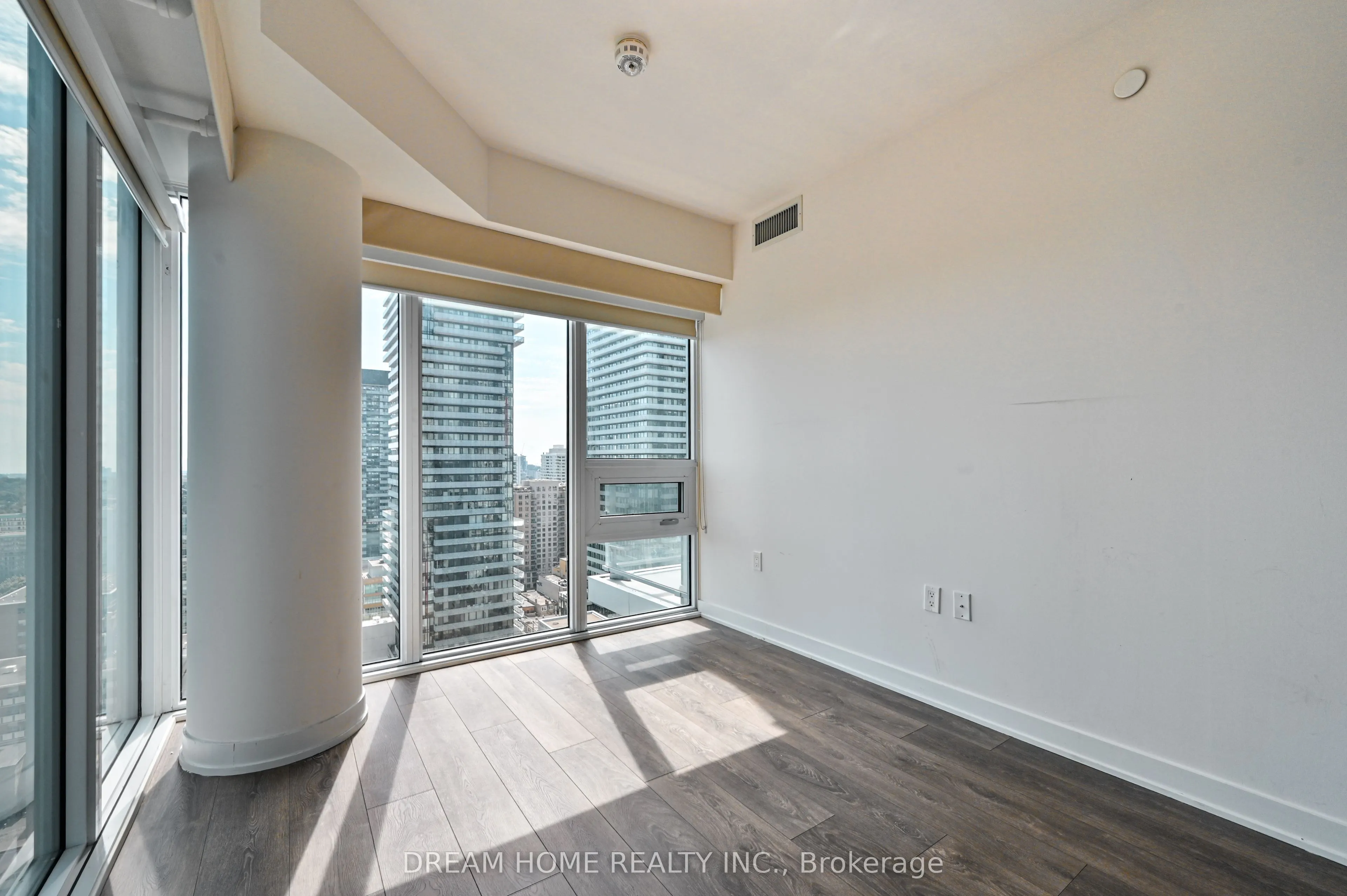 195 Redpath Avenue, #2404