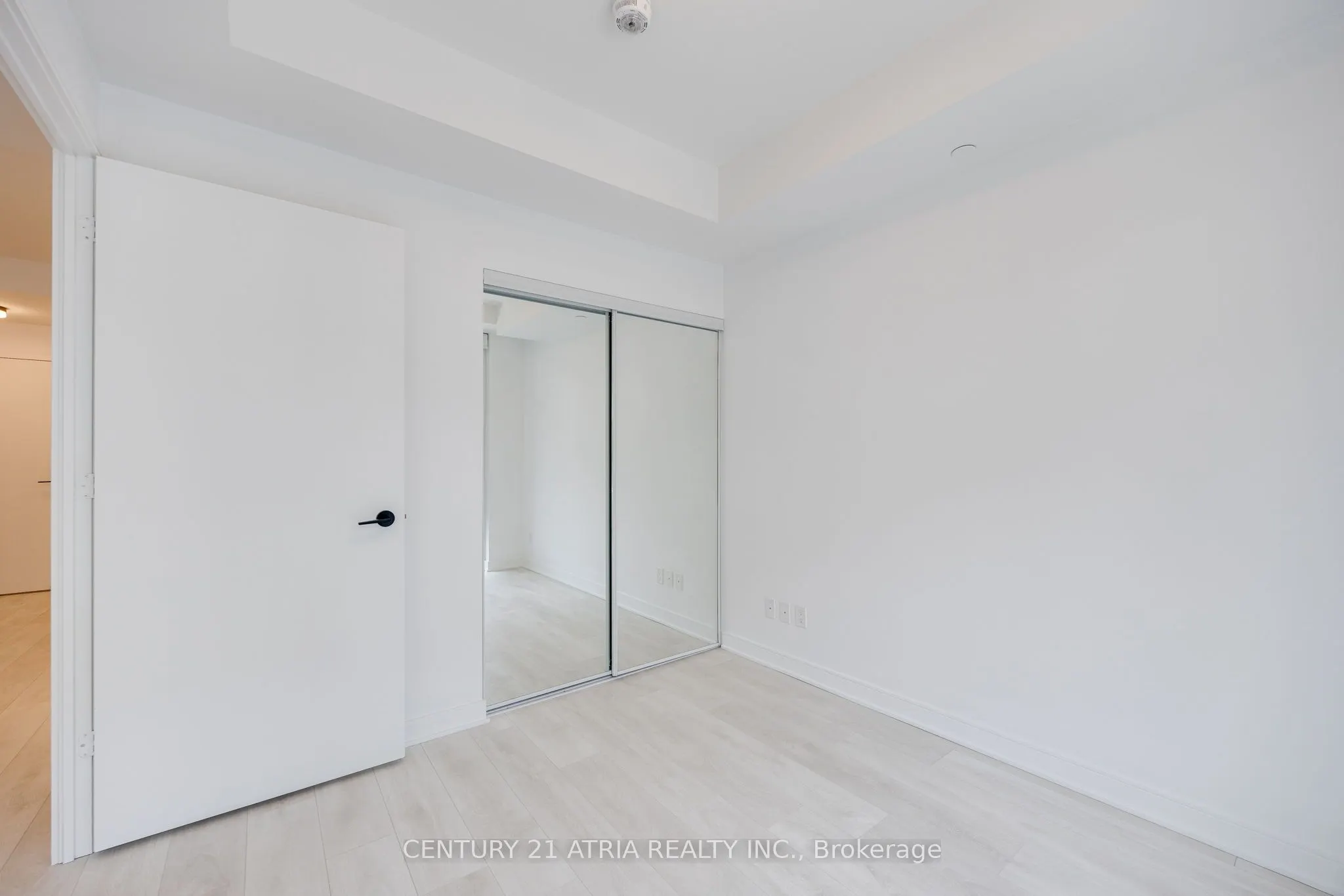 35 Rolling Mills Road, #S304