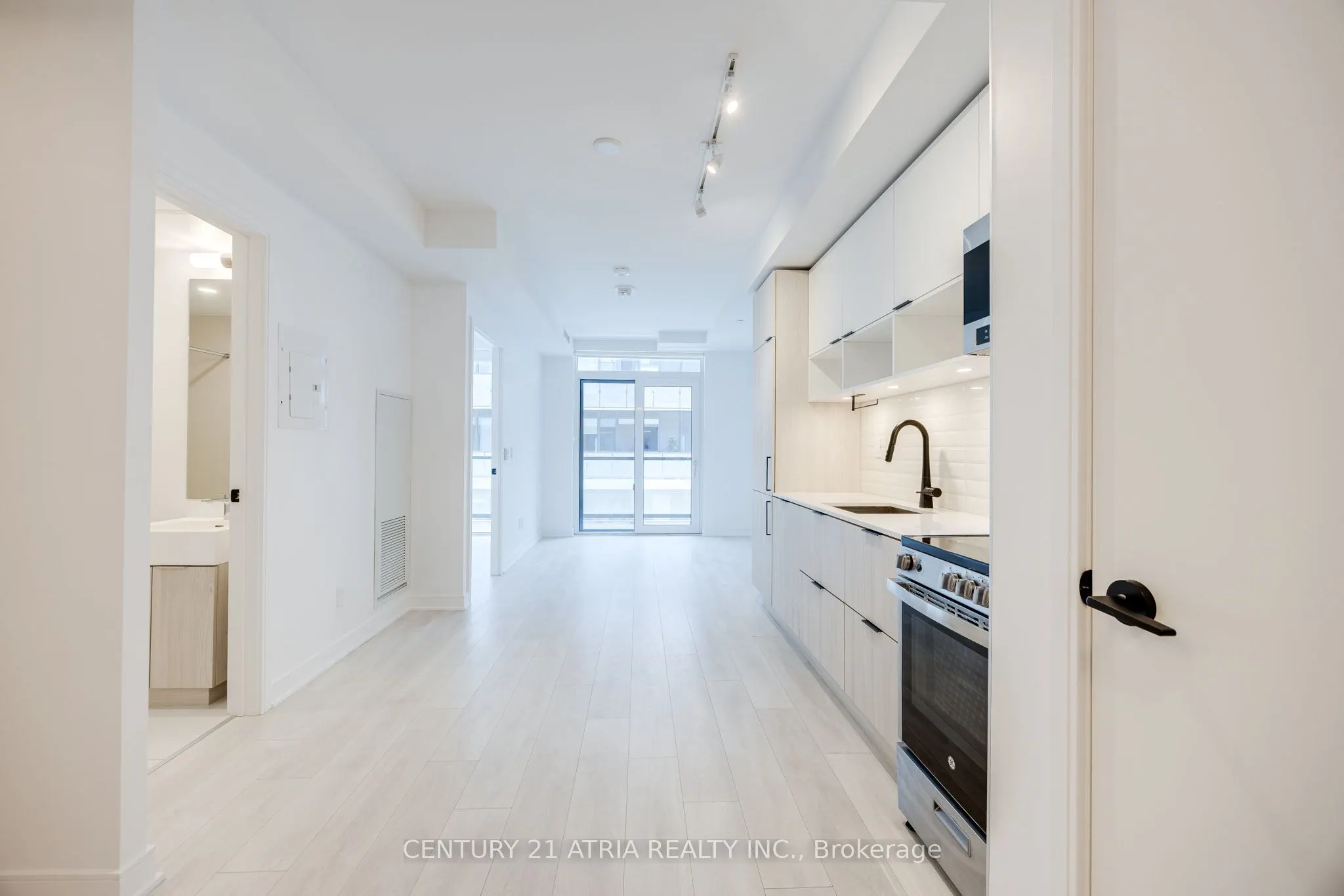 35 Rolling Mills Road, #S304