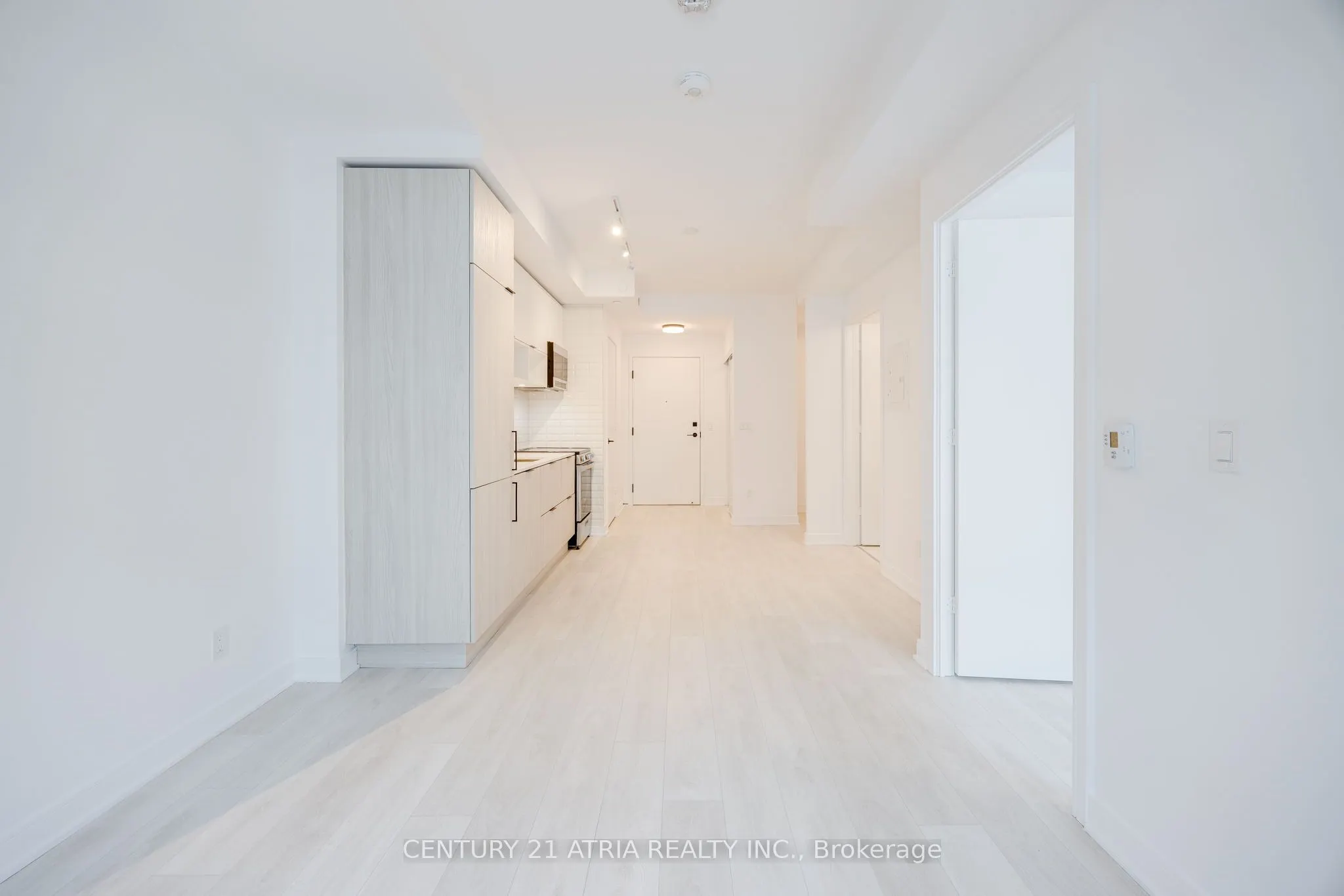 35 Rolling Mills Road, #S304