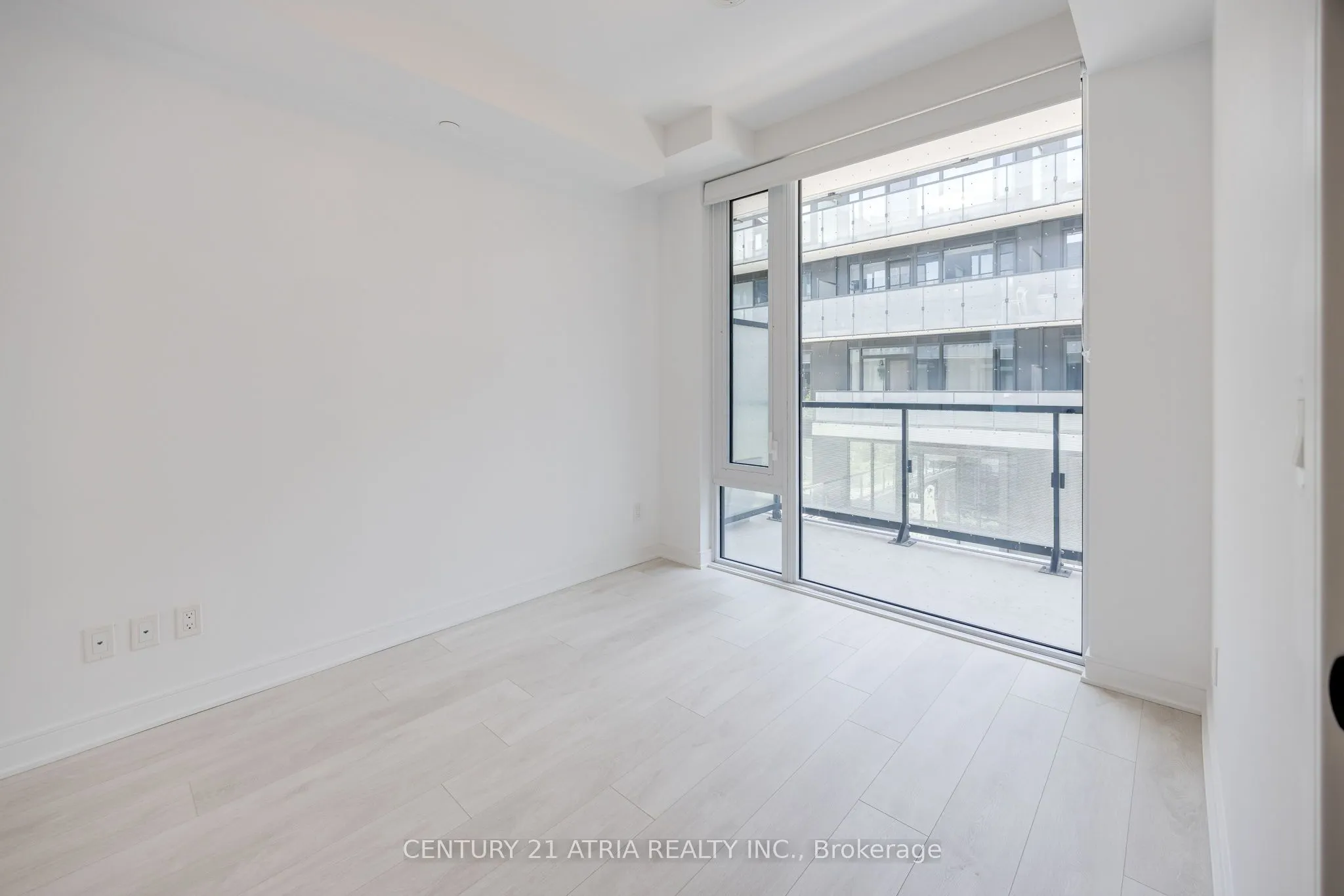 35 Rolling Mills Road, #S304