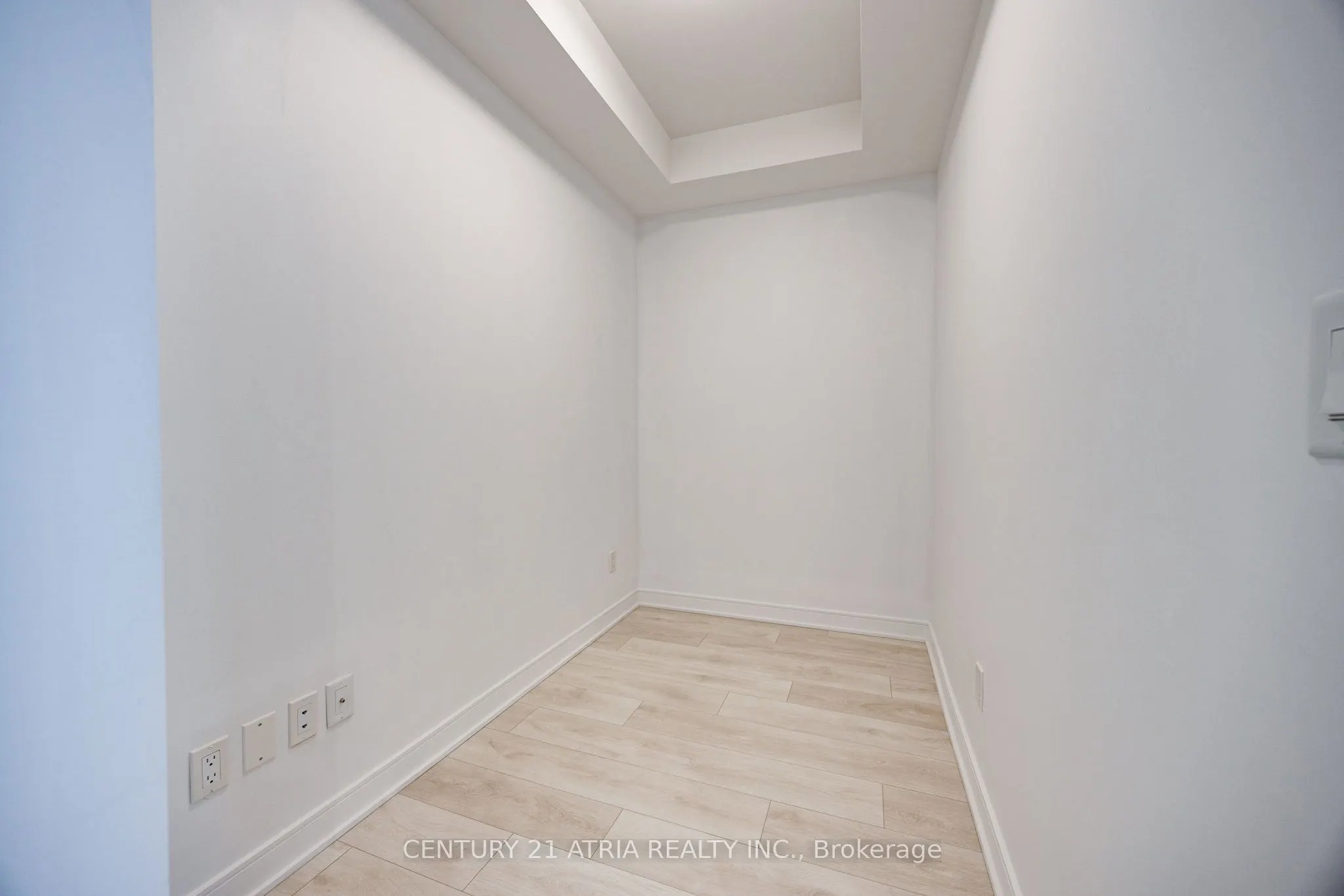 35 Rolling Mills Road, #S304