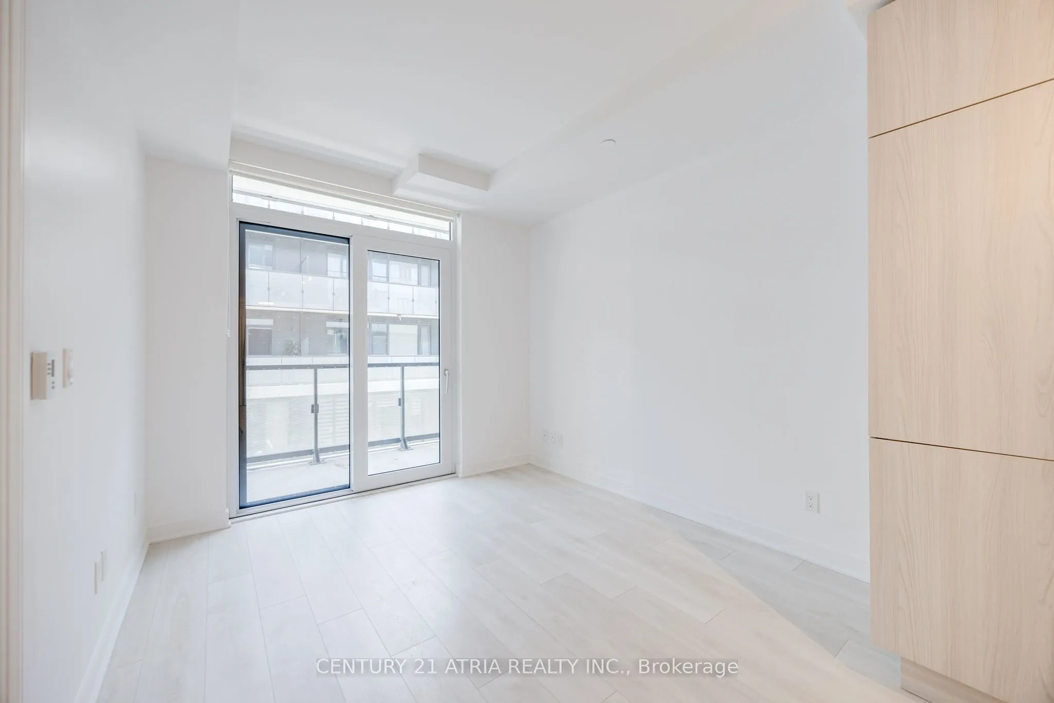 35 Rolling Mills Road, #S304