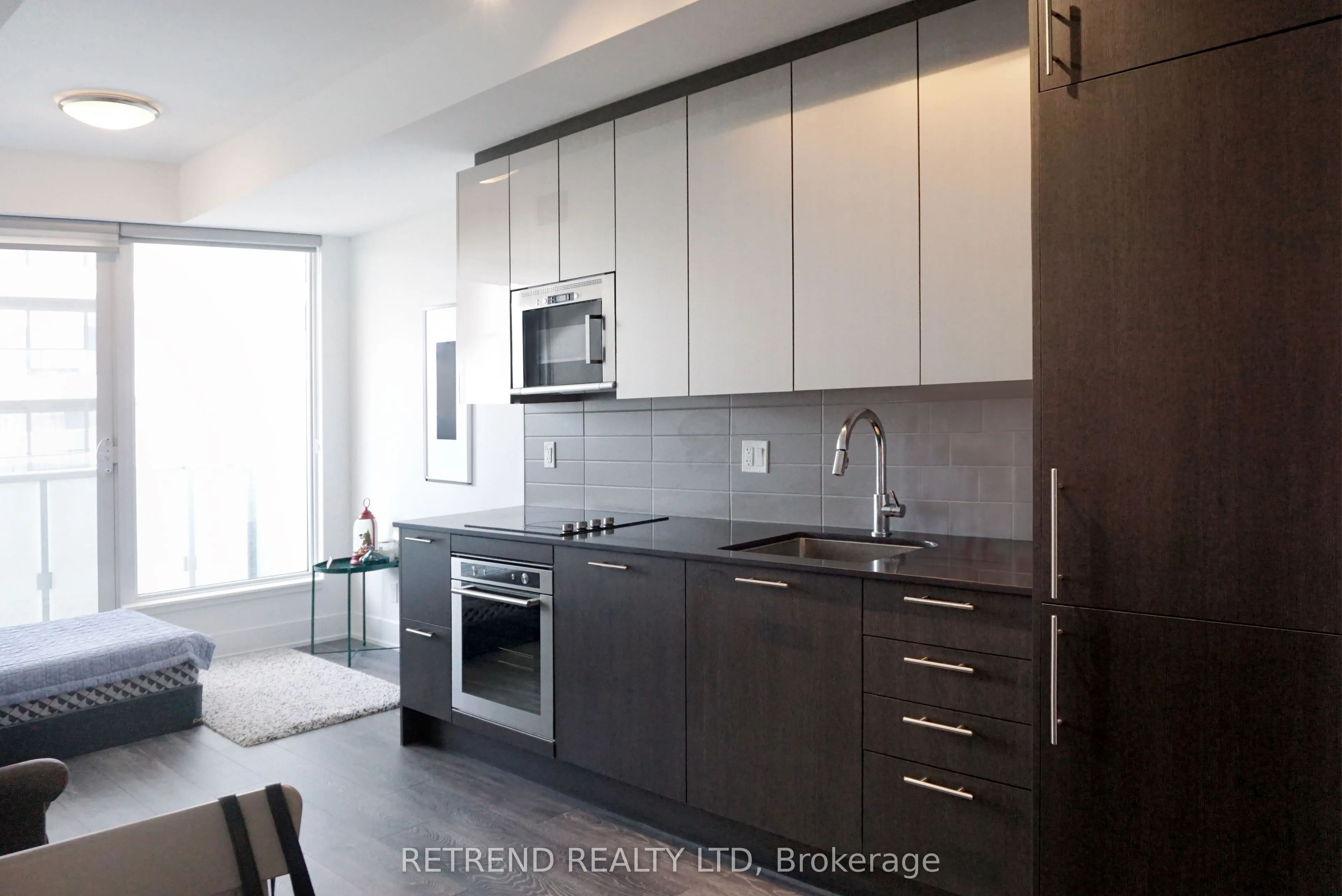 403 Church Street, #2206