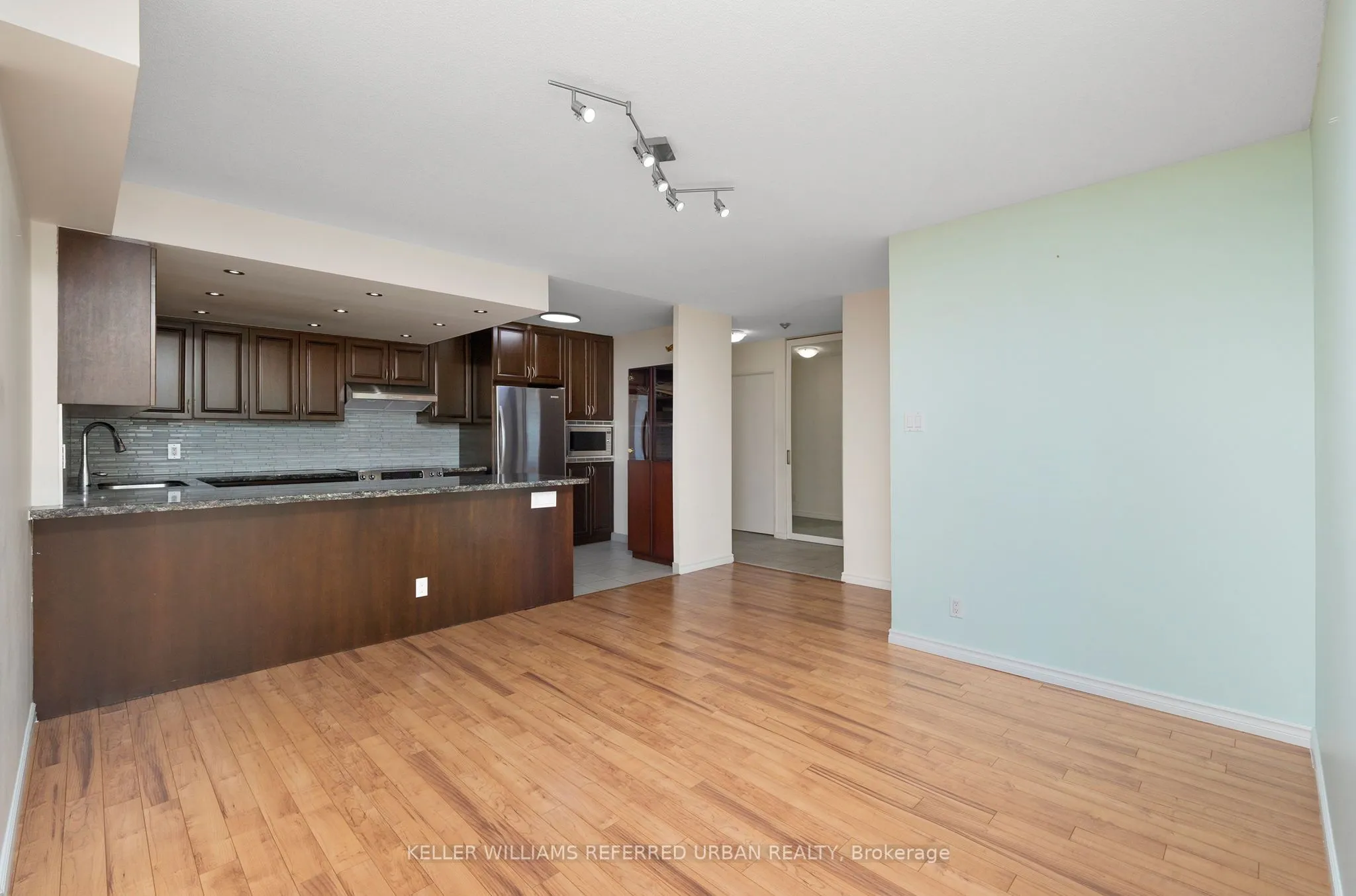 205 Wynford Drive, #2105