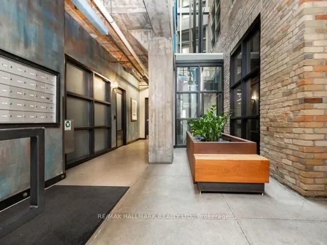 383 Adelaide Street E, #201