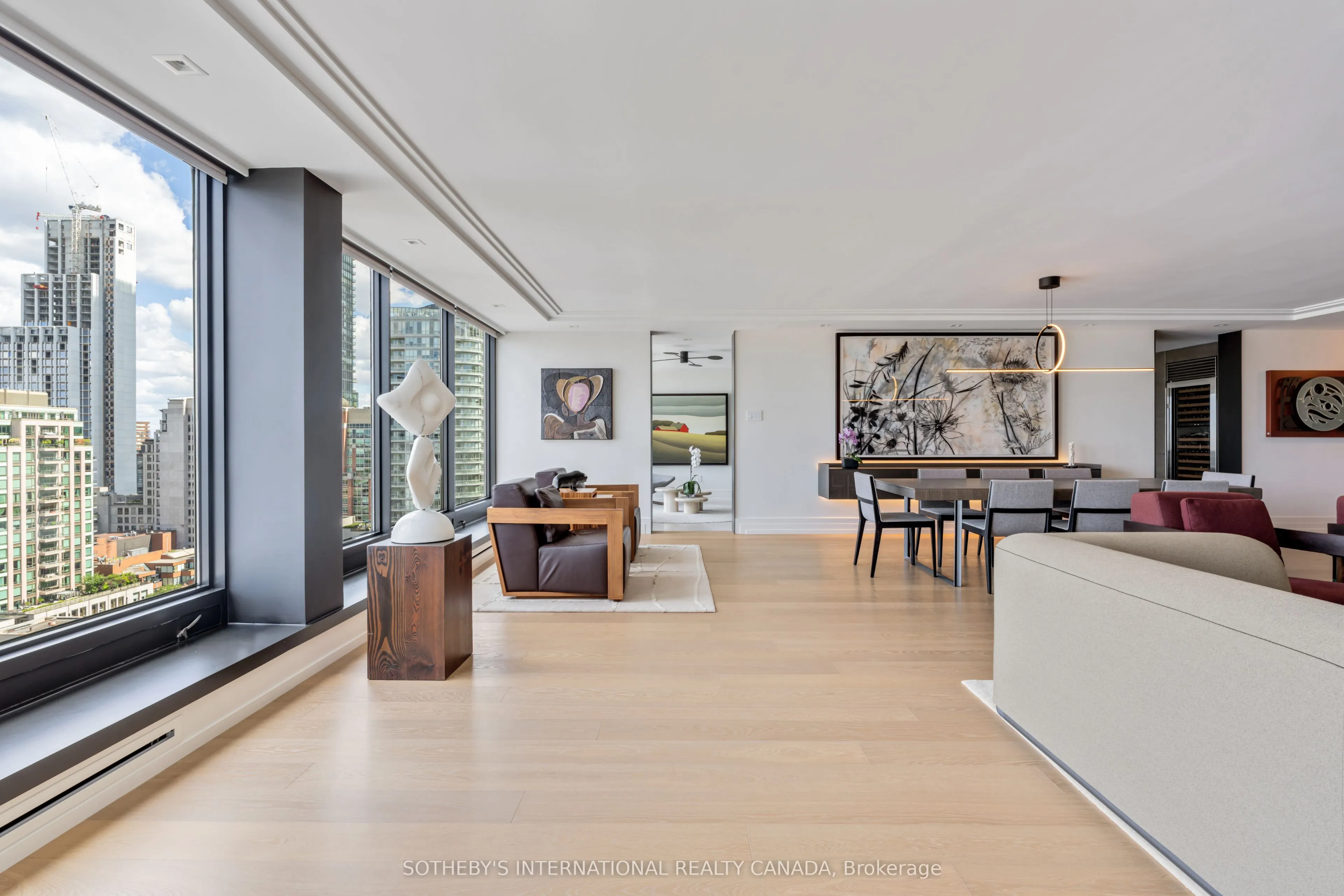 110 Bloor Street W, #1707