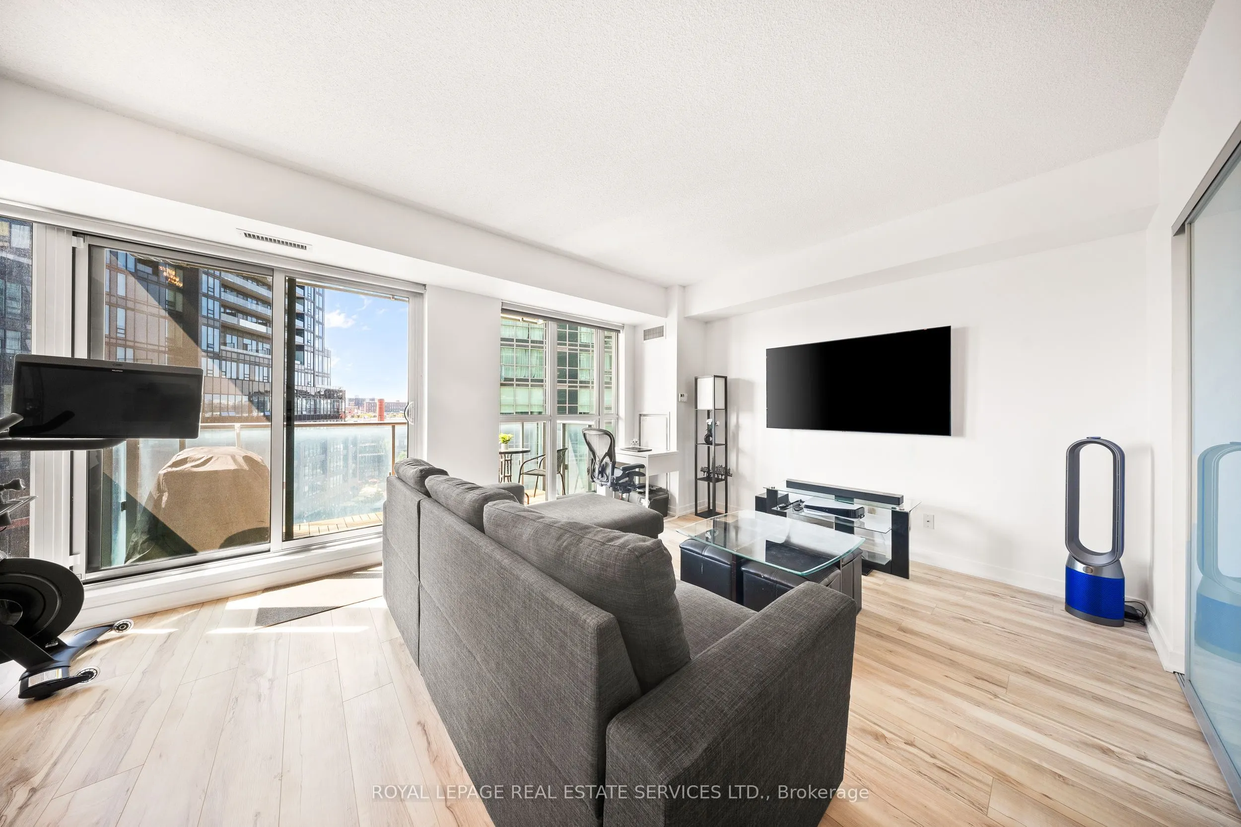 69 Lynn Williams Street, #708