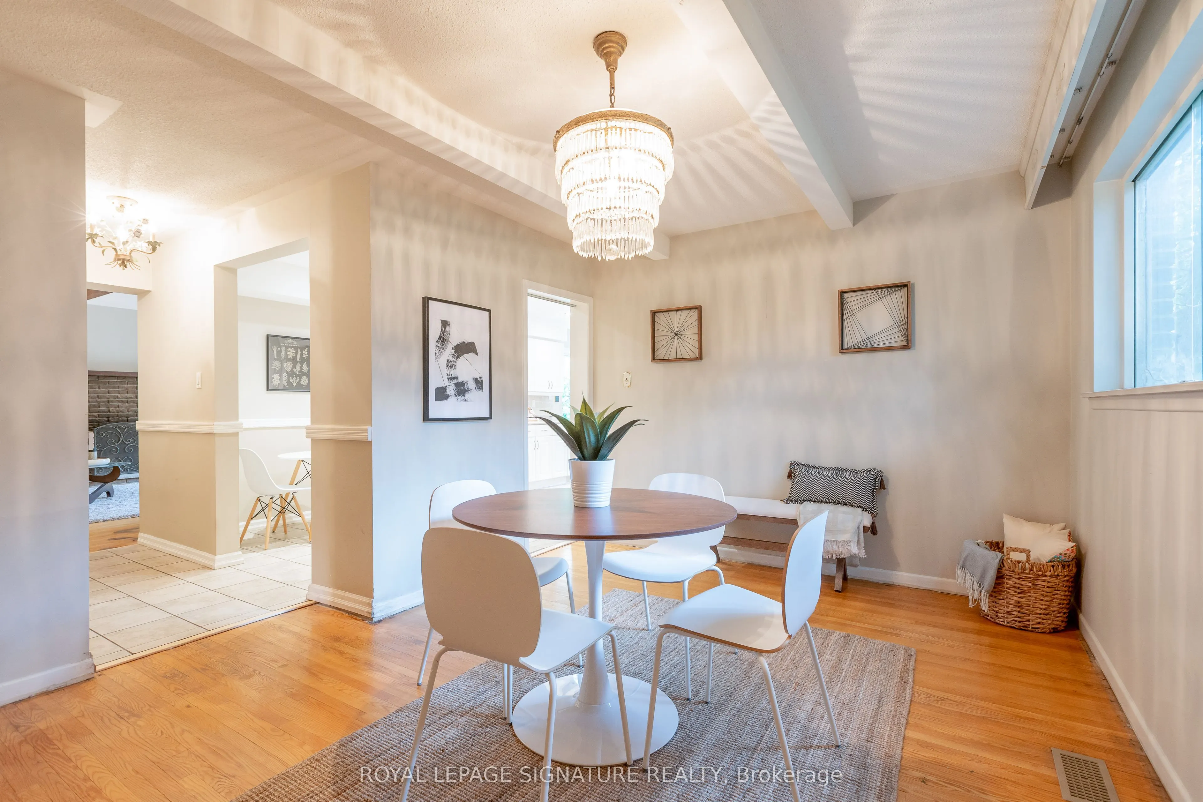 7 Willowood Court