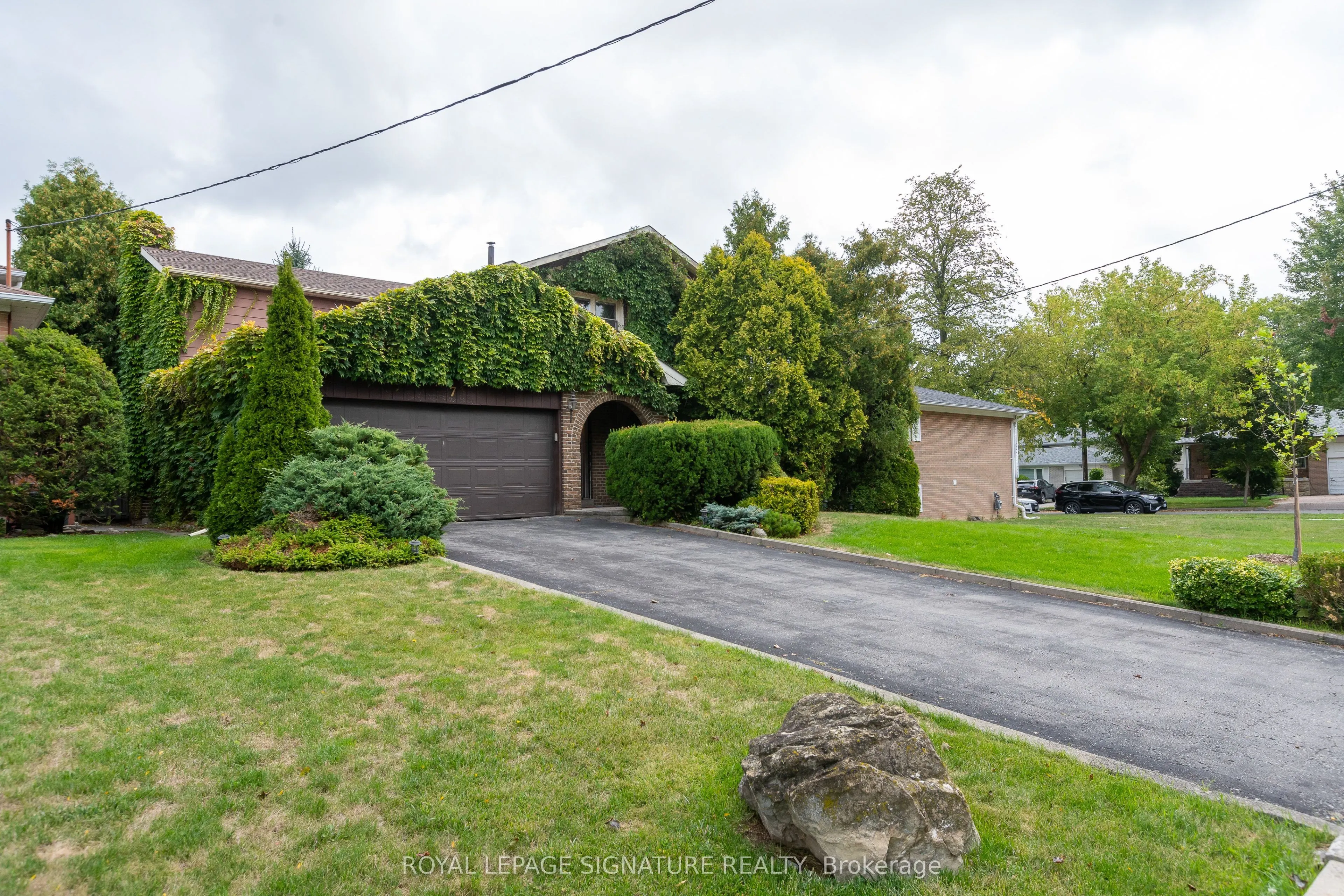 7 Willowood Court