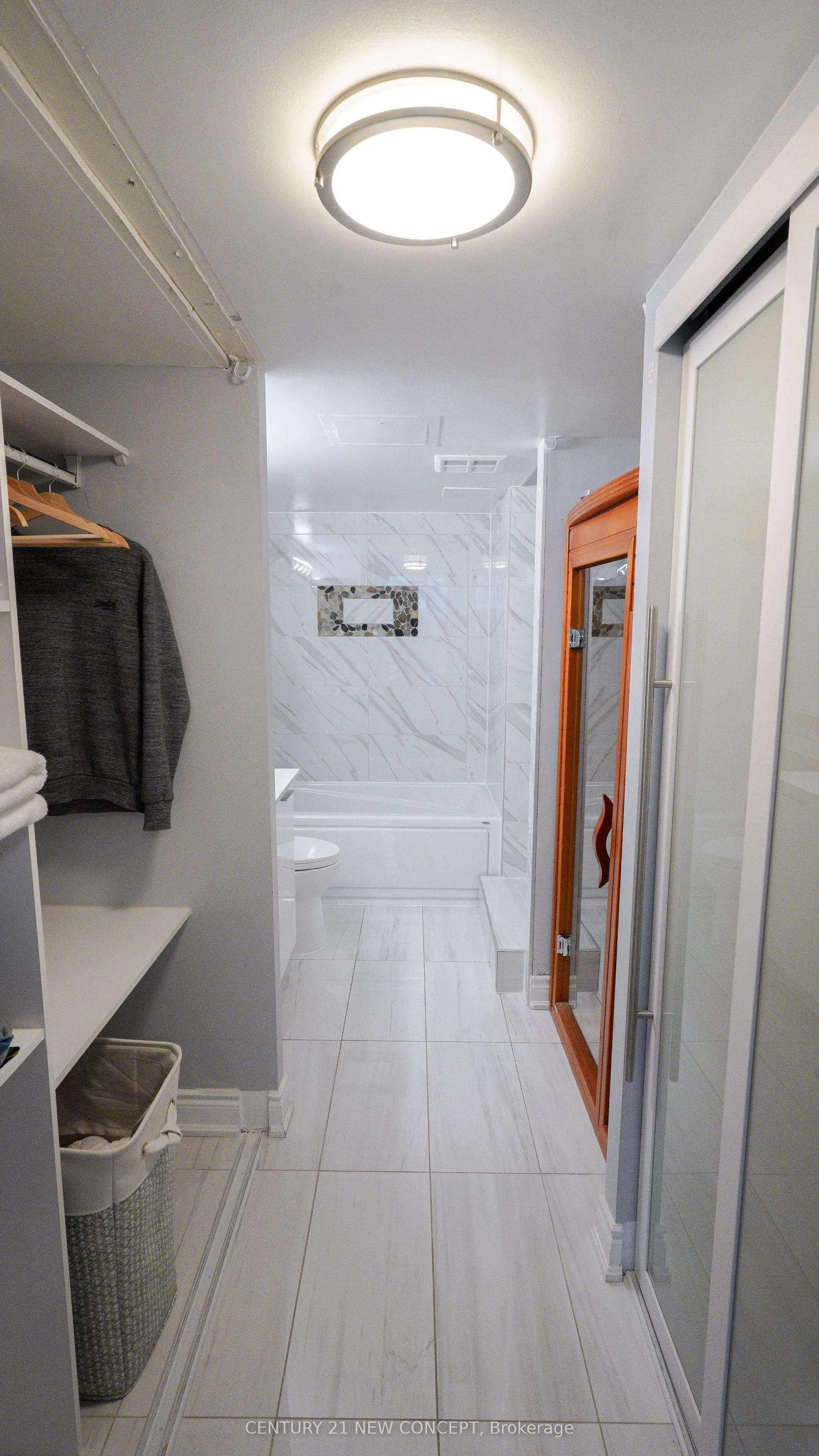 5418 Yonge Street, #217