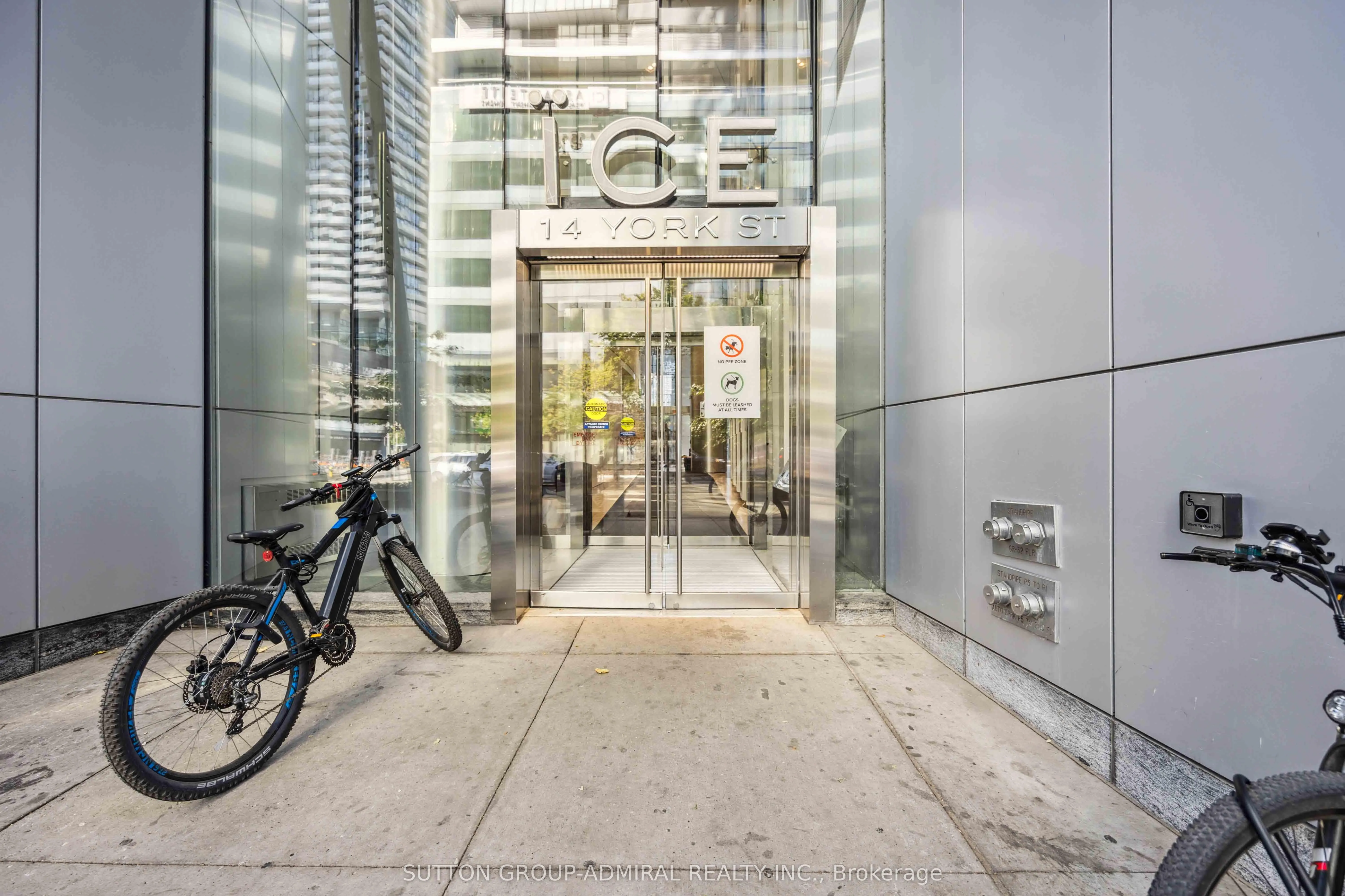 14 York Street, #4704