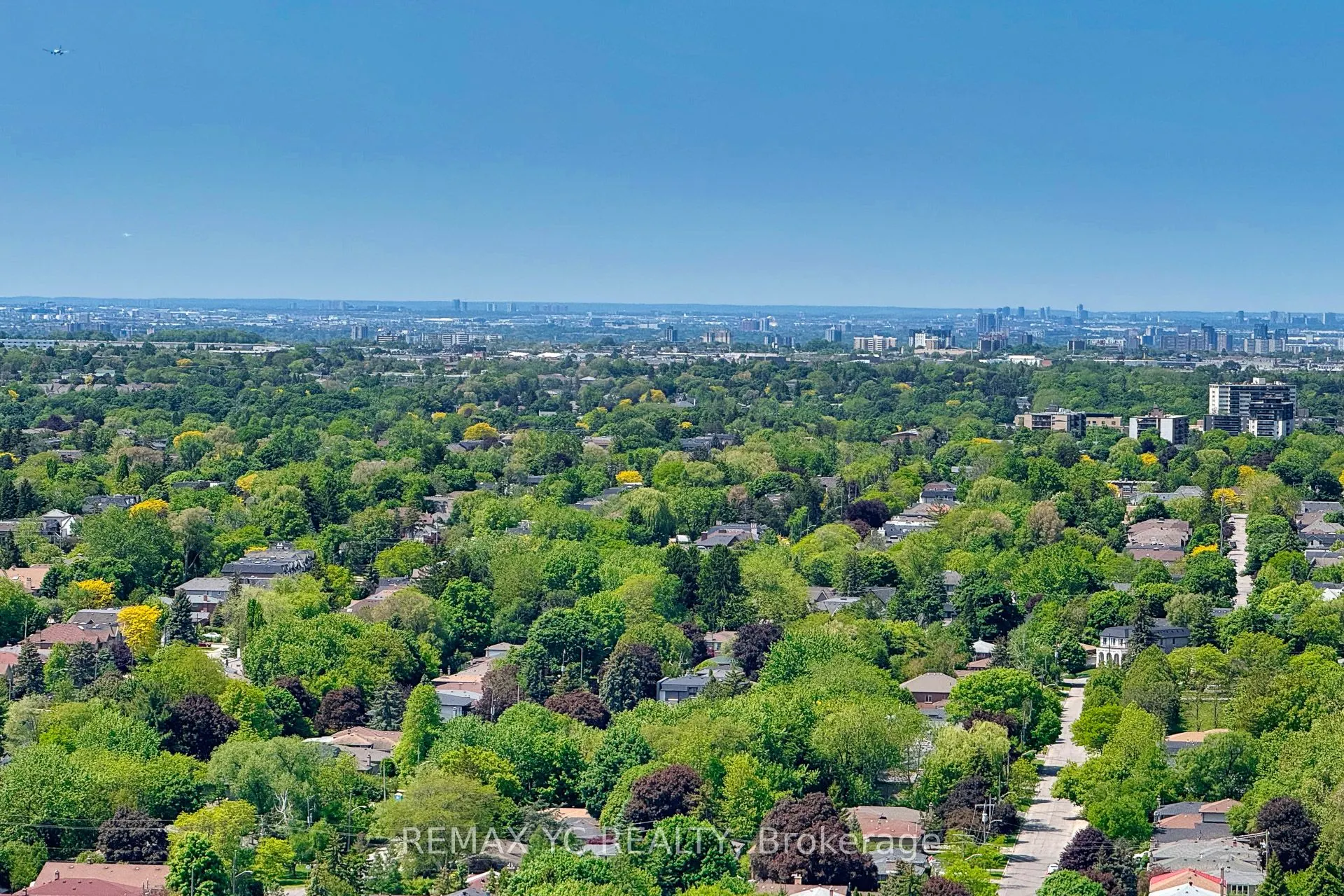 15 Holmes Avenue, #2504