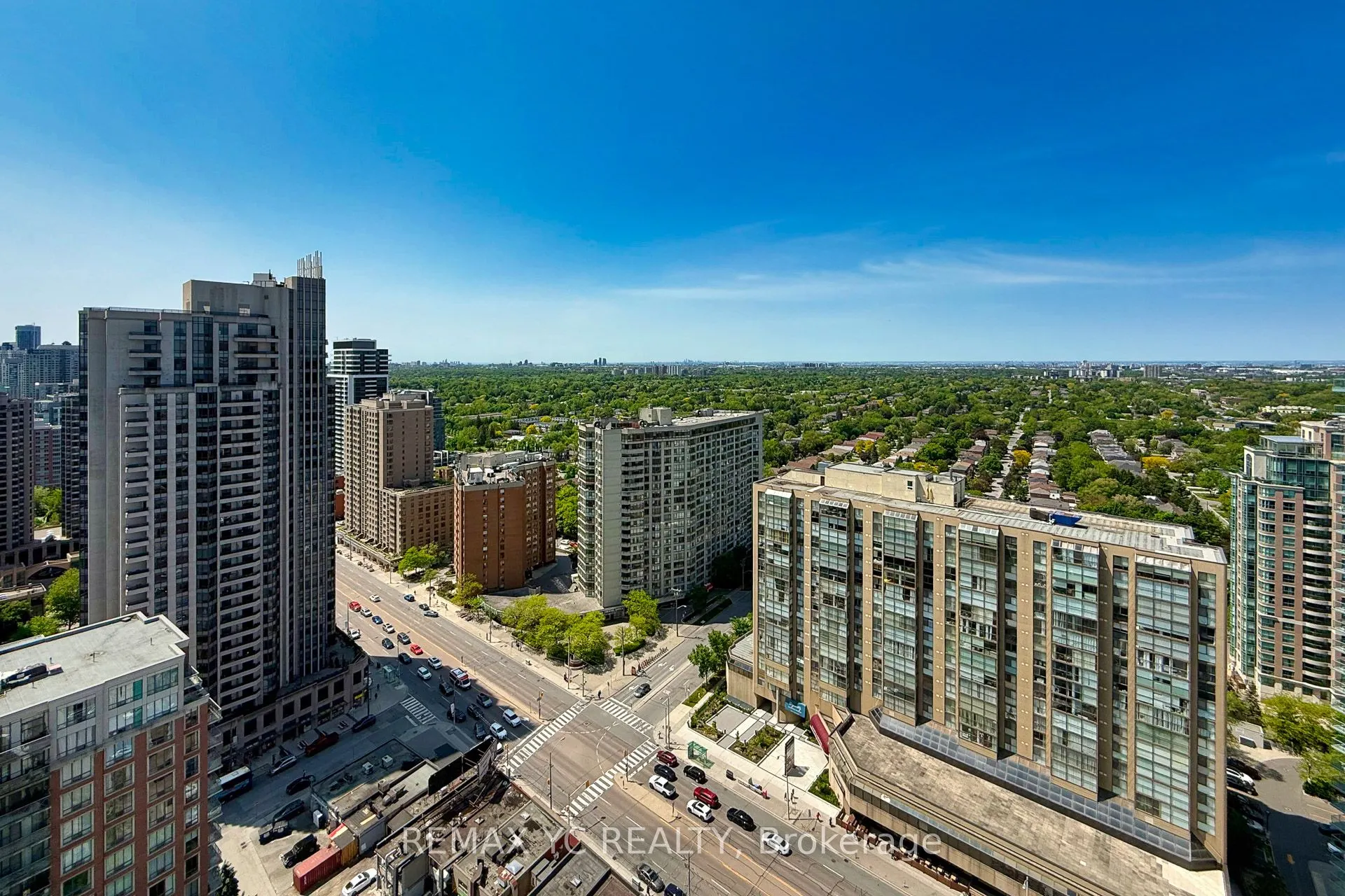 15 Holmes Avenue, #2504