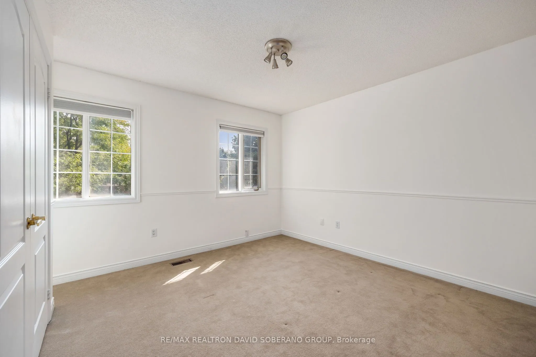 10 Tillingham Keep