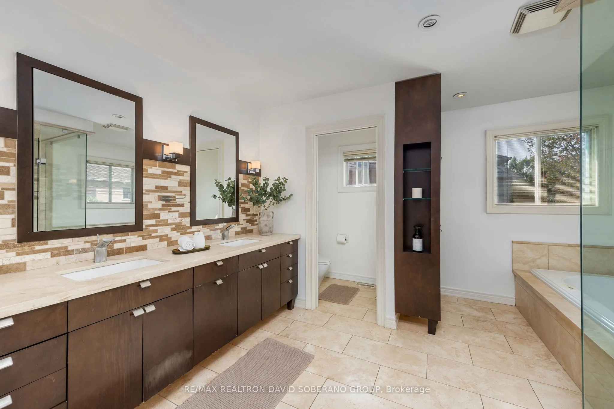 10 Tillingham Keep