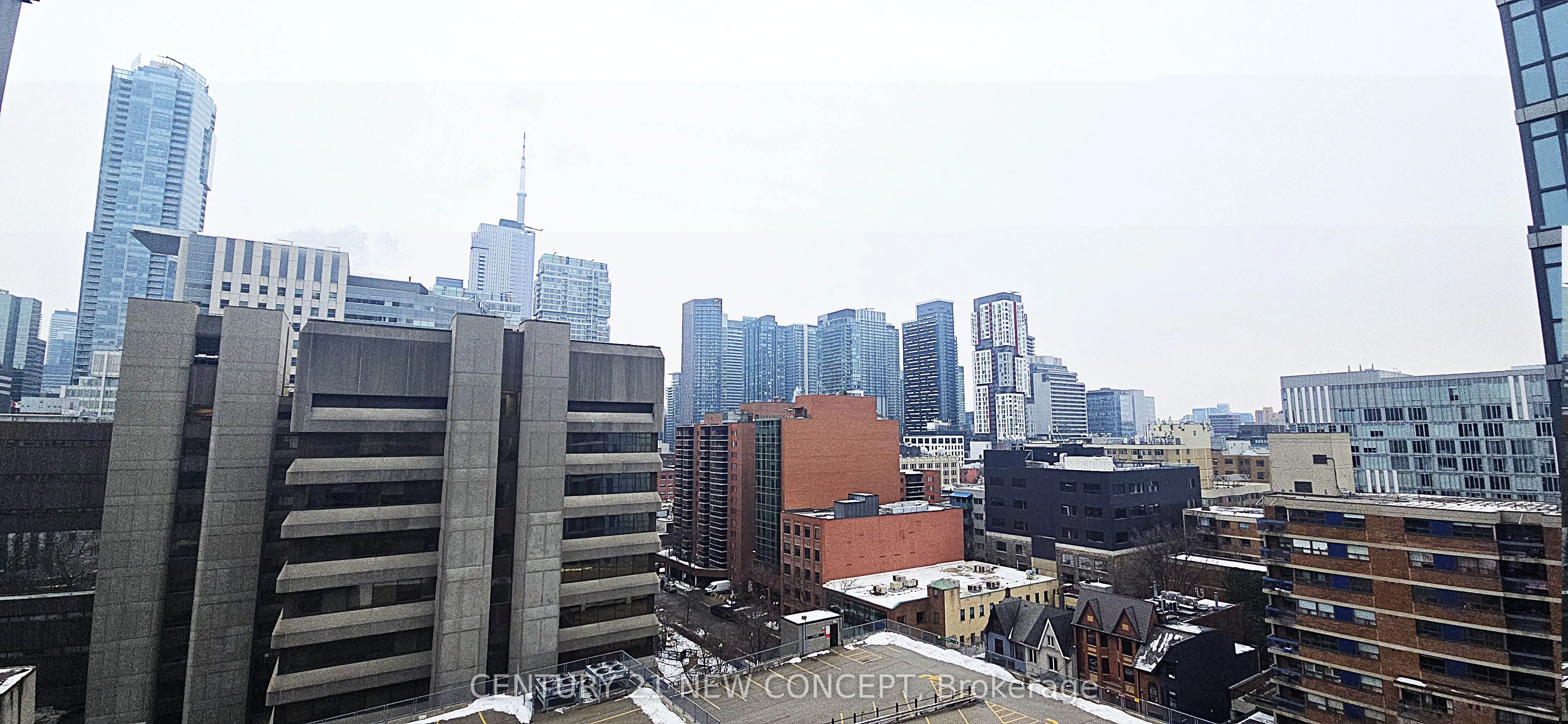 210 Simcoe Street, #1112
