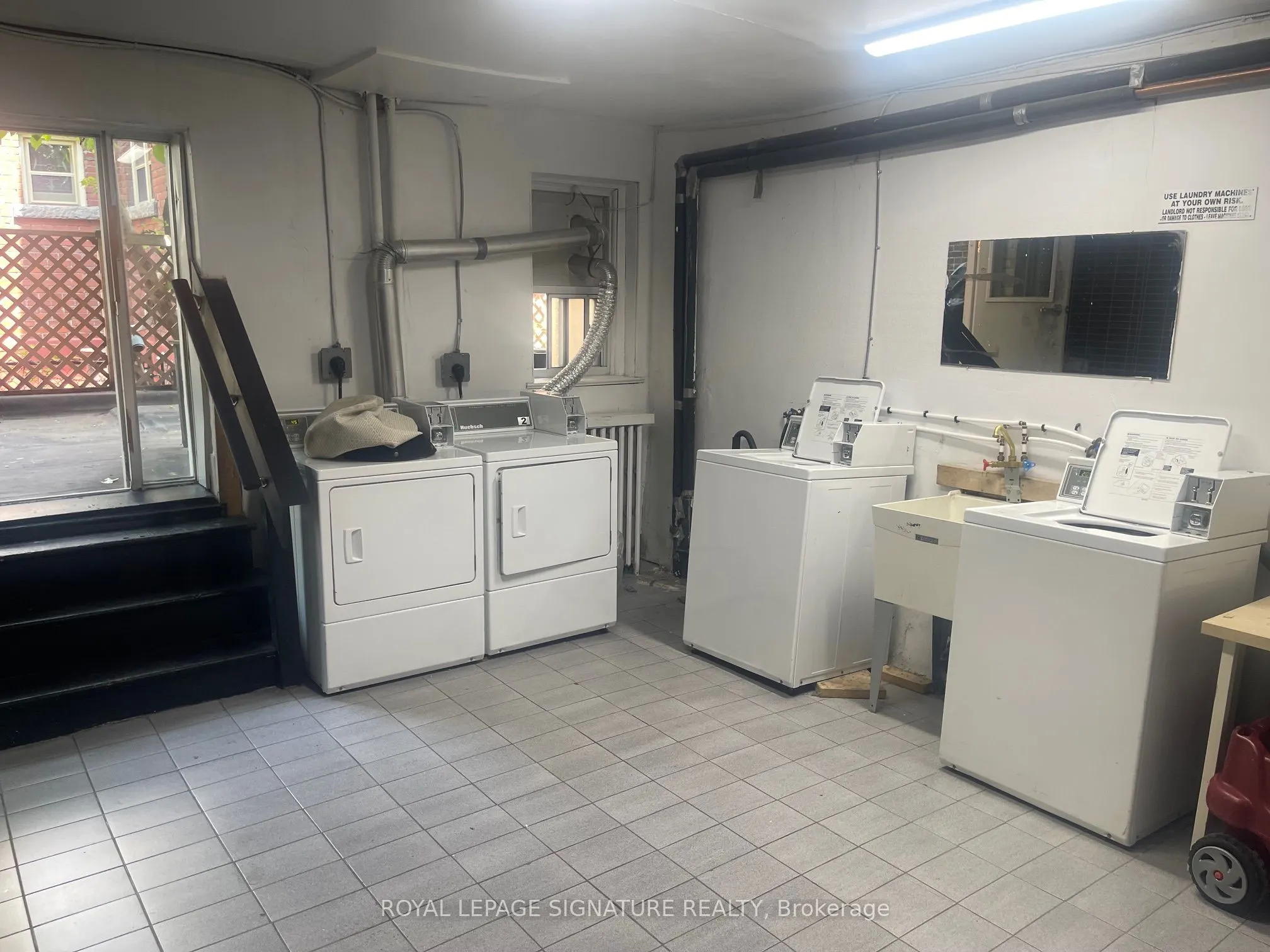 394 Dovercourt Road, #24