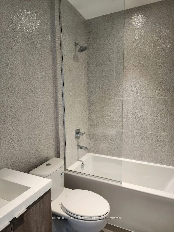 585 Bloor Street E, #3621
