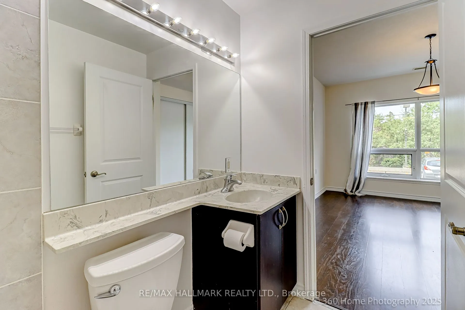 872 Sheppard Avenue W, #105