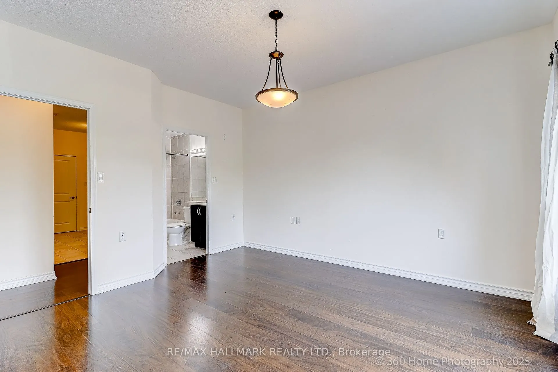 872 Sheppard Avenue W, #105
