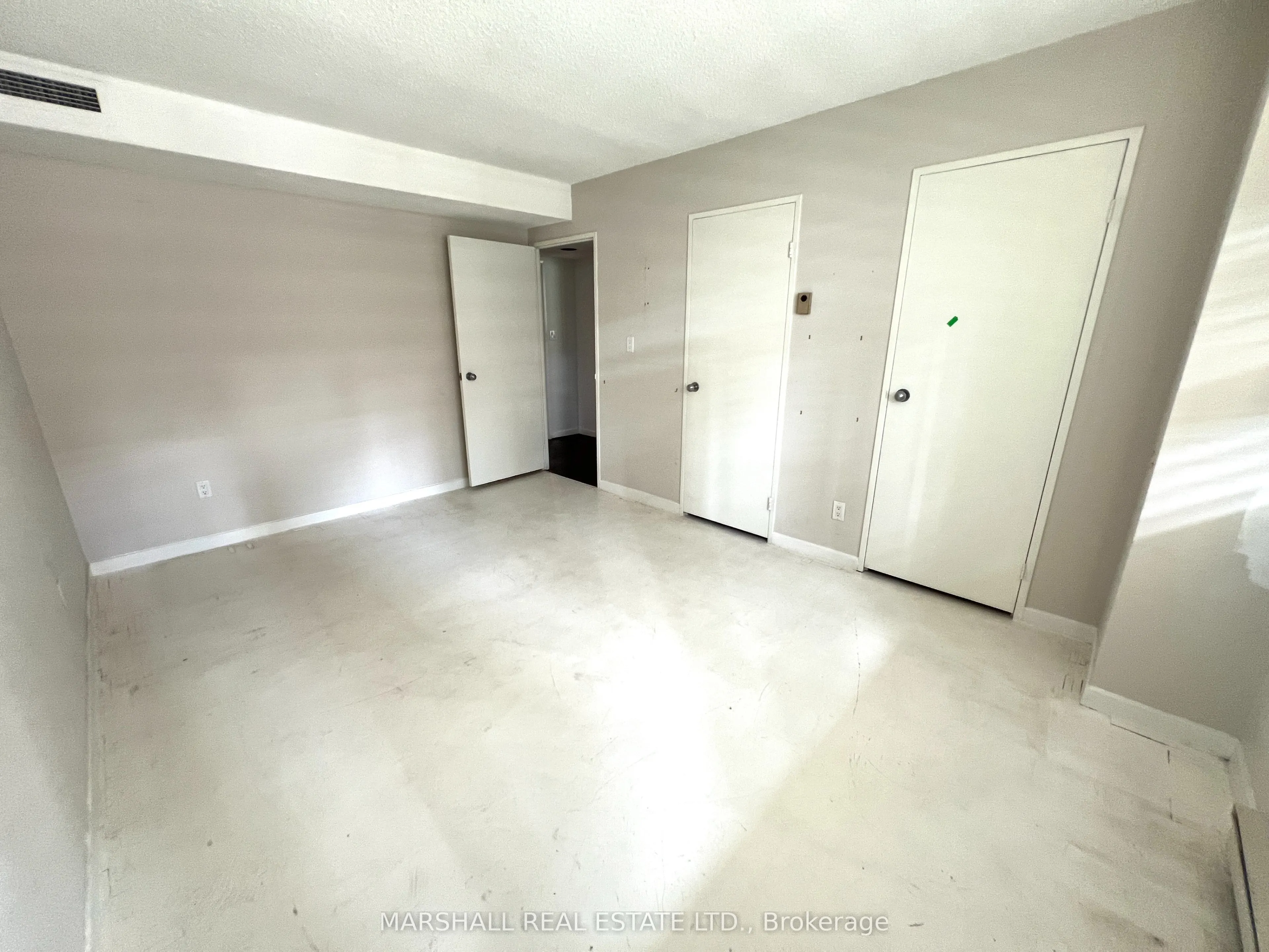 66 Collier Street #4A