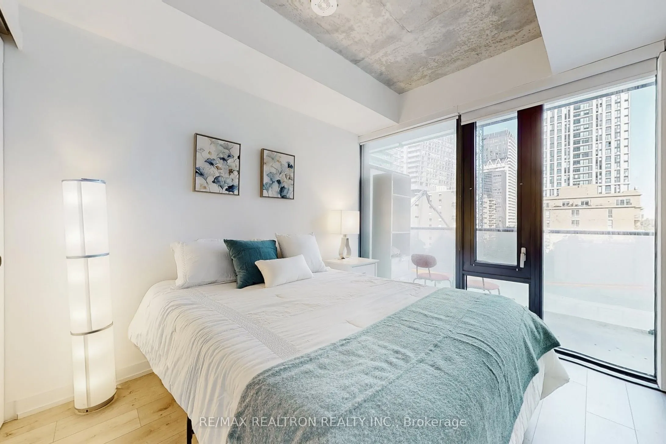 161 Roehampton Avenue, #508