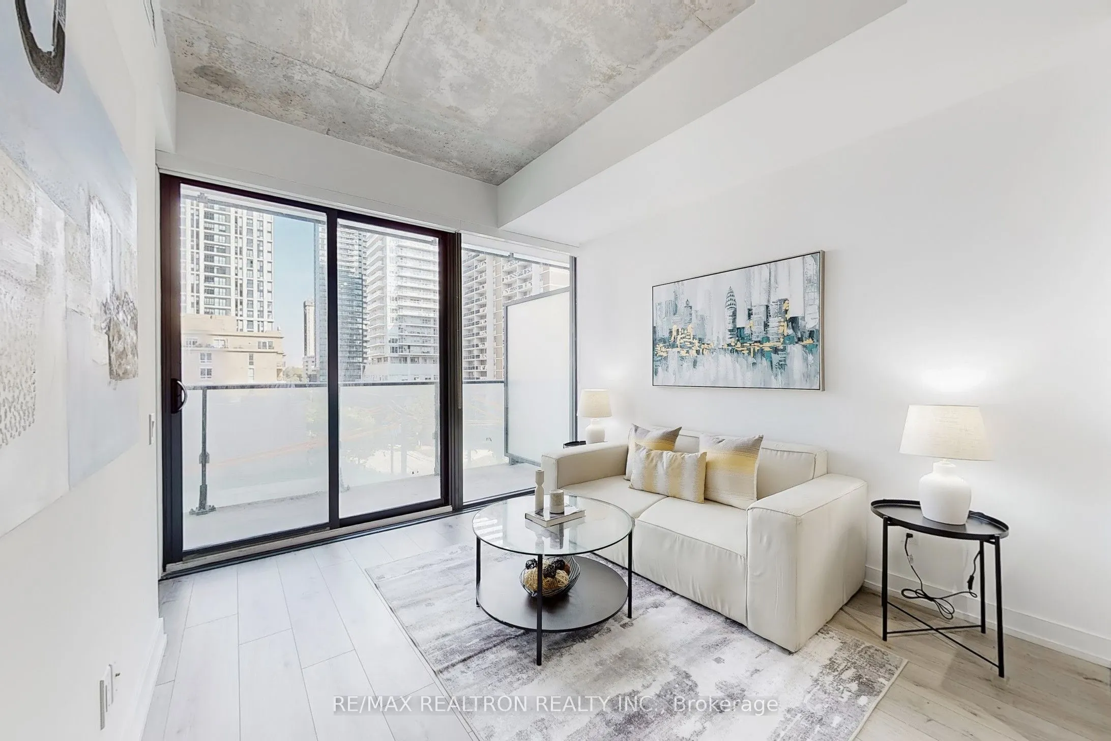 161 Roehampton Avenue, #508