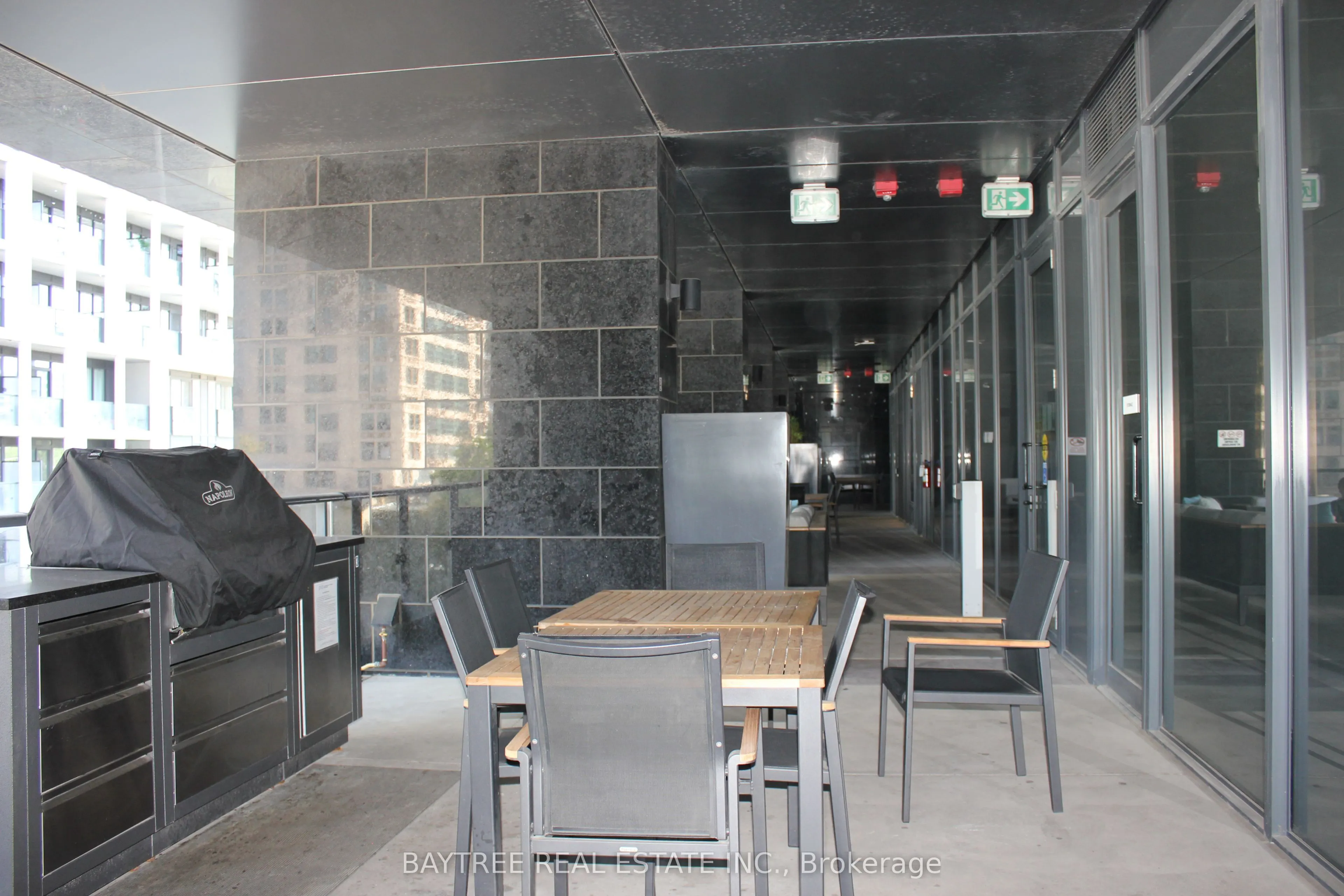 181 Dundas Street E, #1811