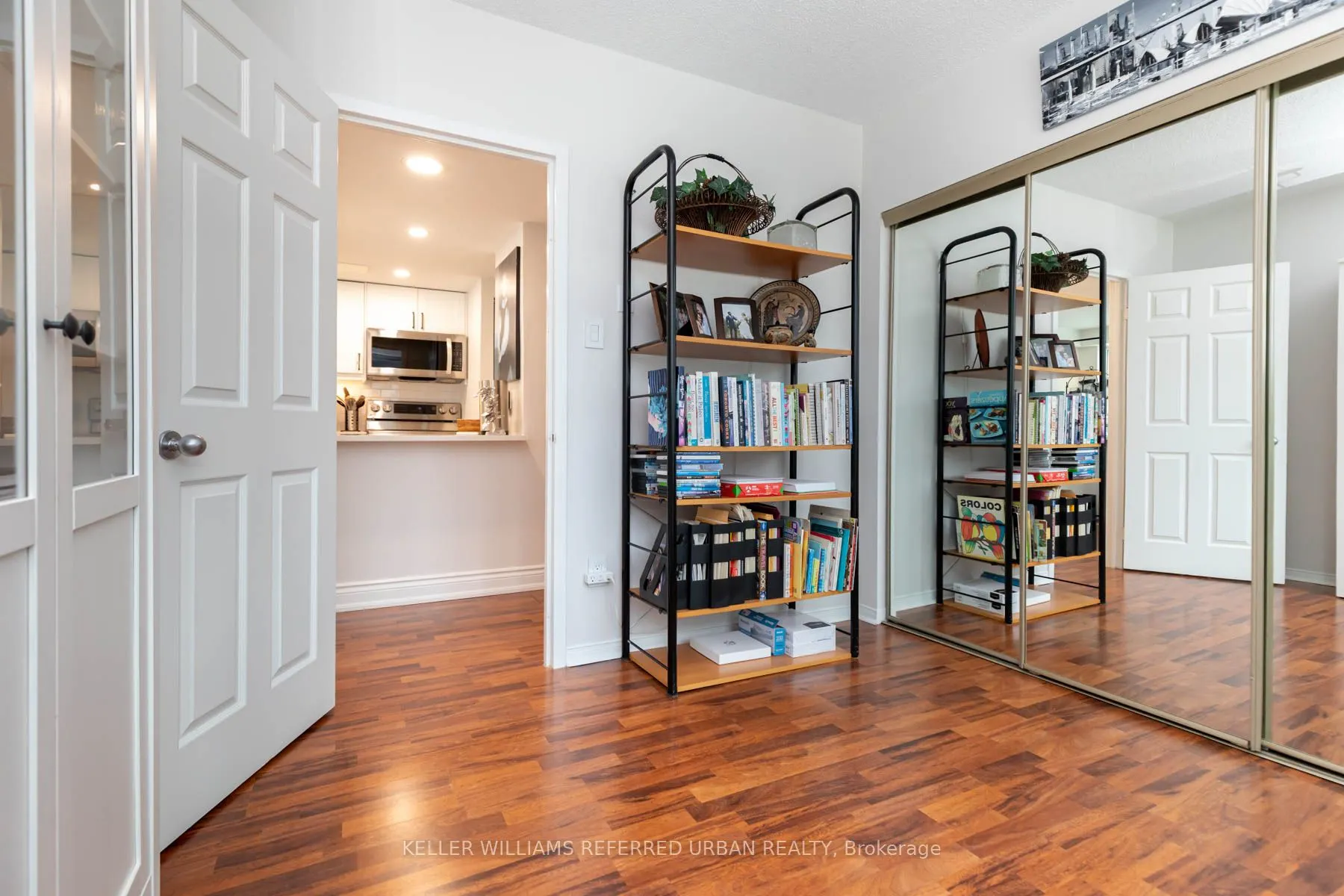 77 Harbour Square, #302