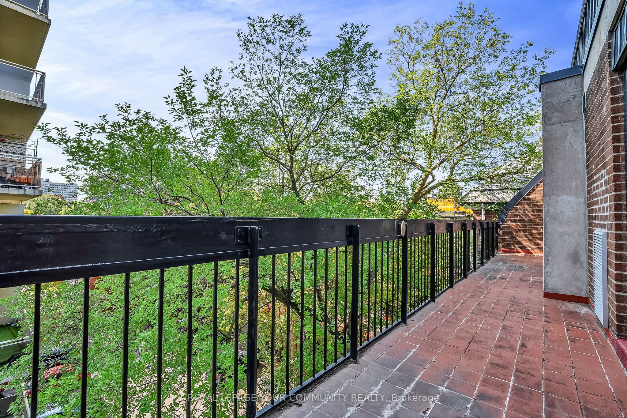 212 St George Street, #503