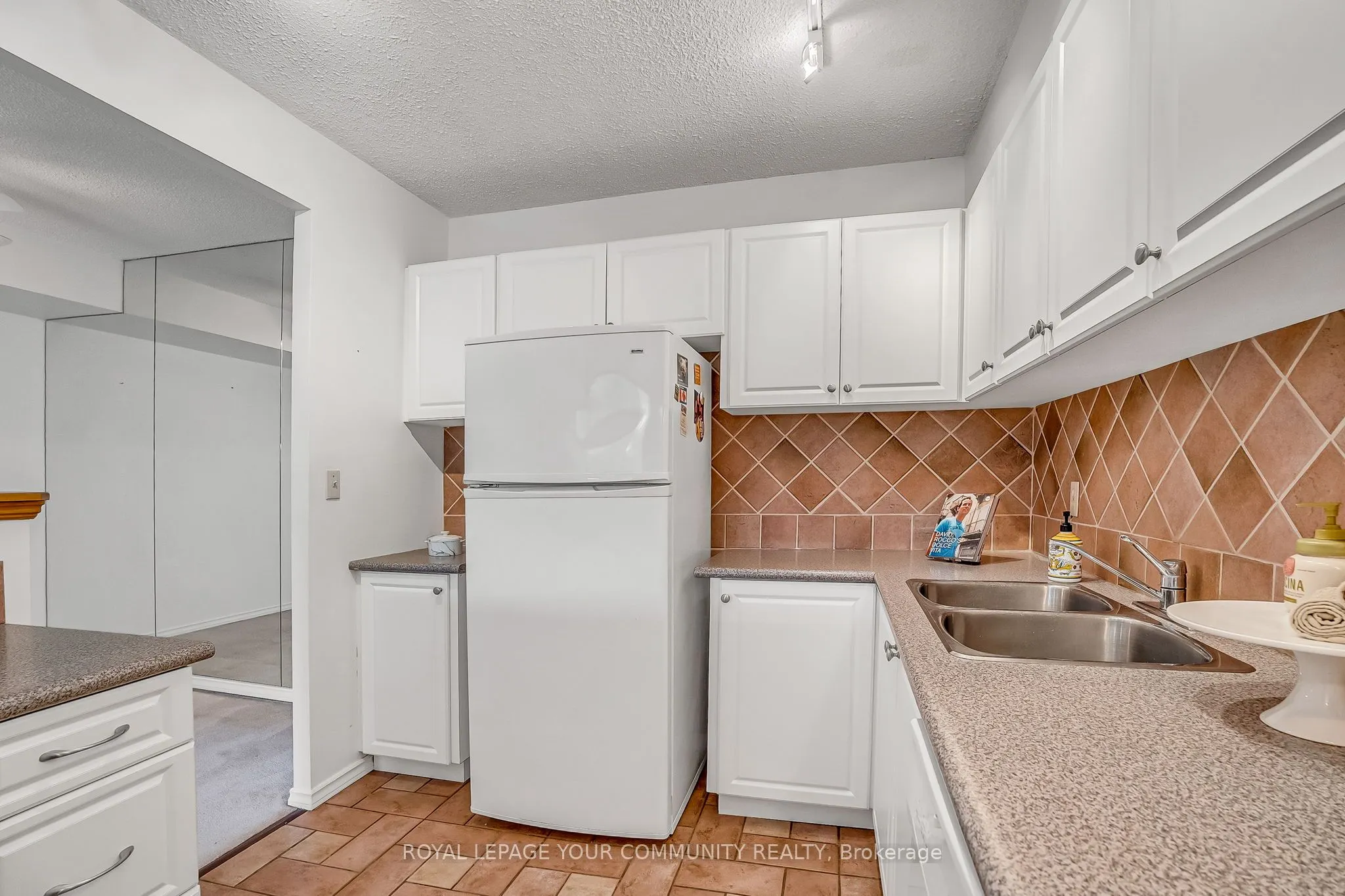 212 St George Street, #503