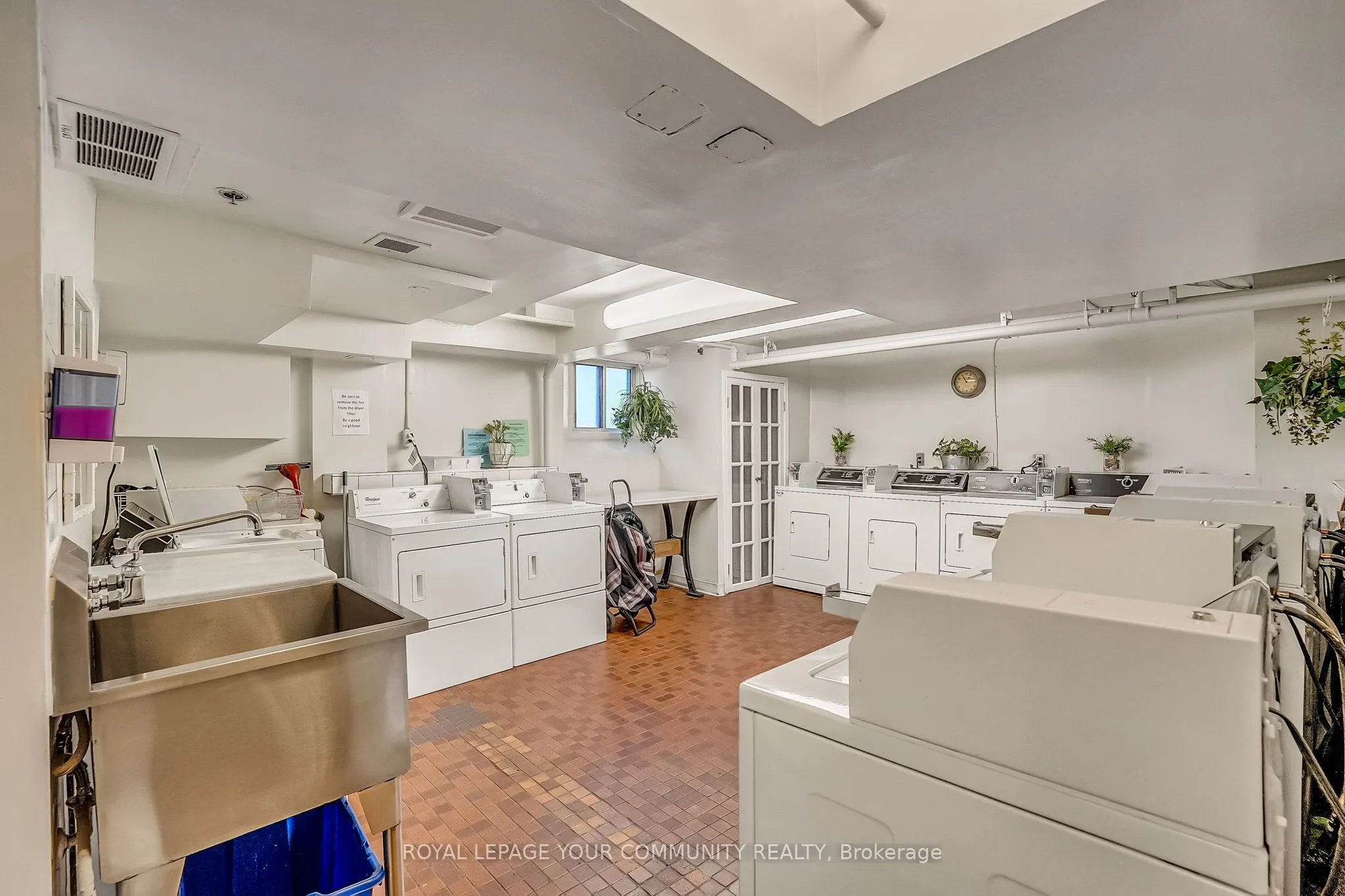 212 St George Street, #503