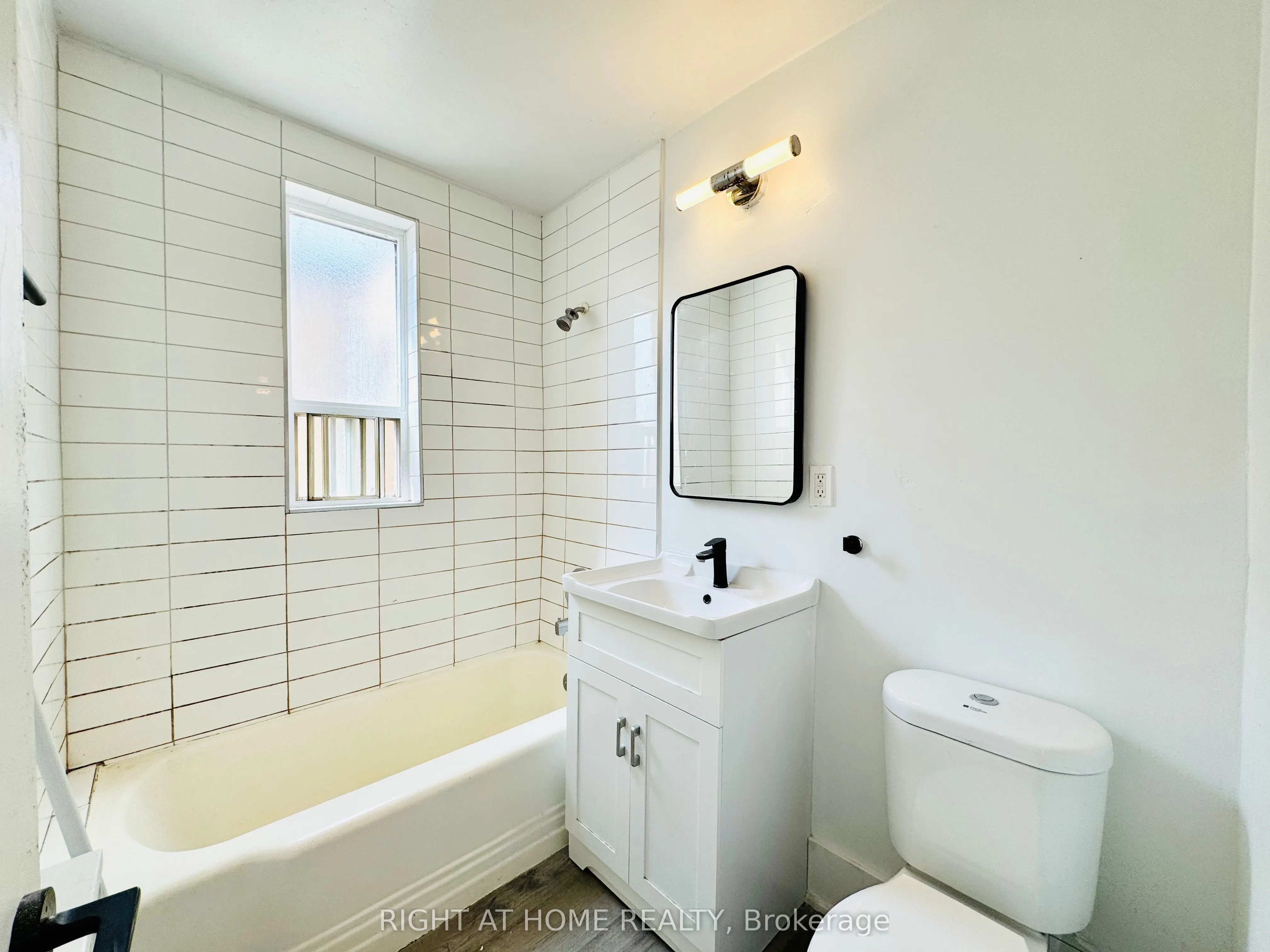896 Eglinton Avenue E, #302