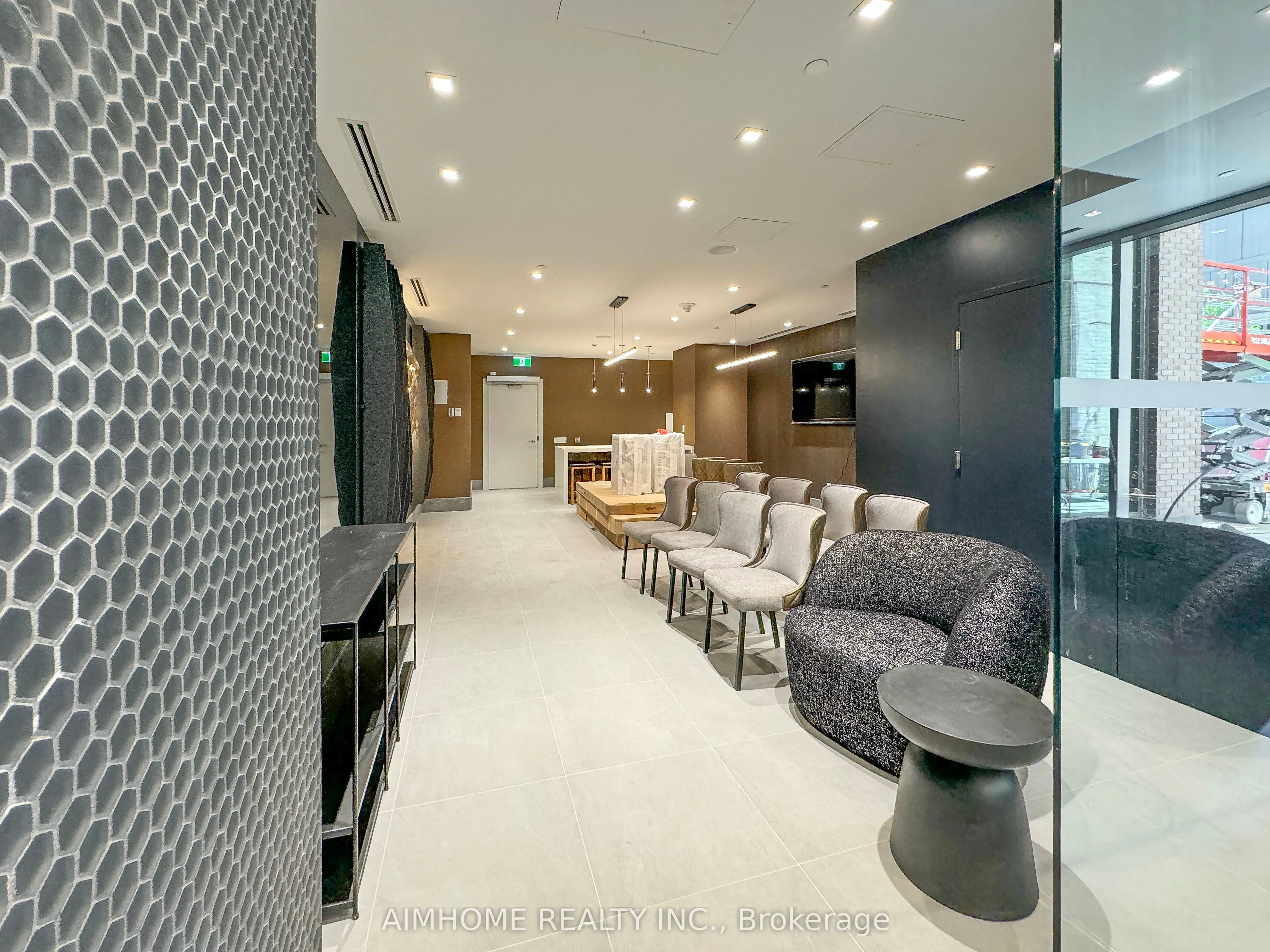 8 Widmer Street, #3503