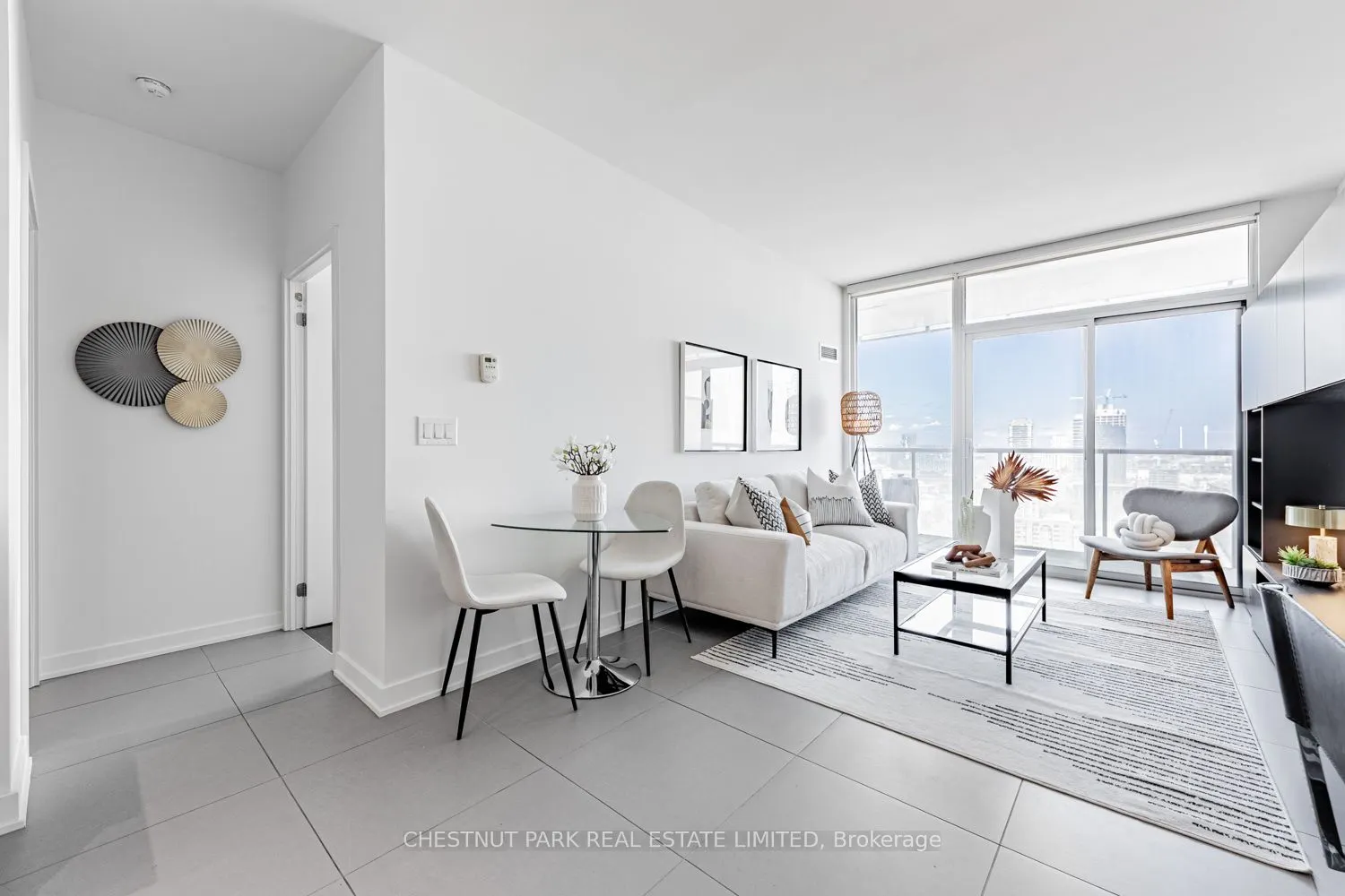 1 Market Street, #2206