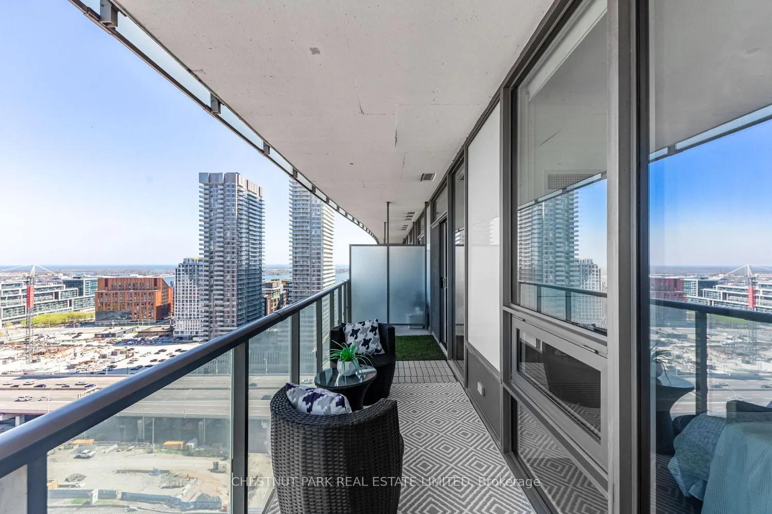 1 Market Street, #2206