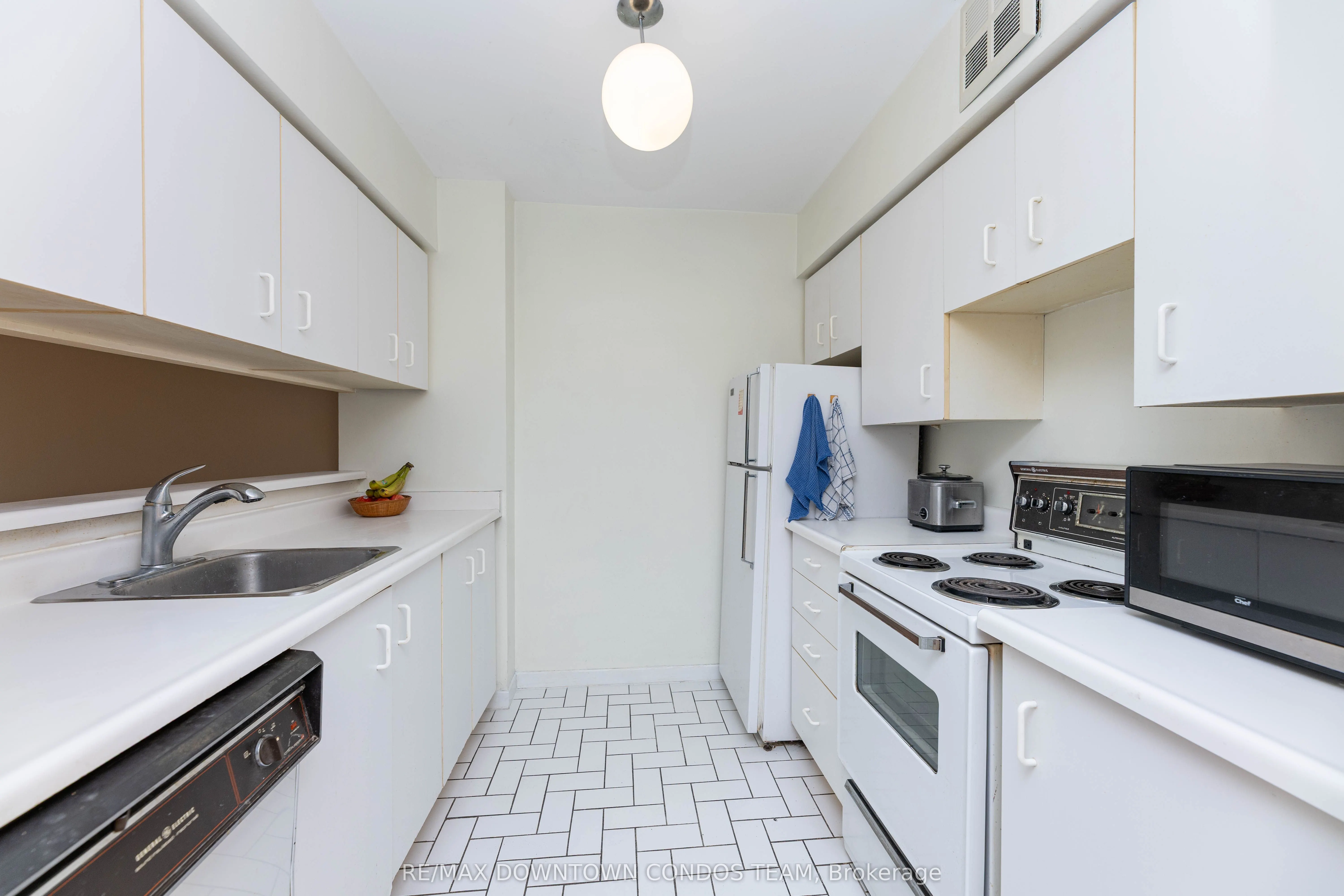 44 St Joseph Street, #2213