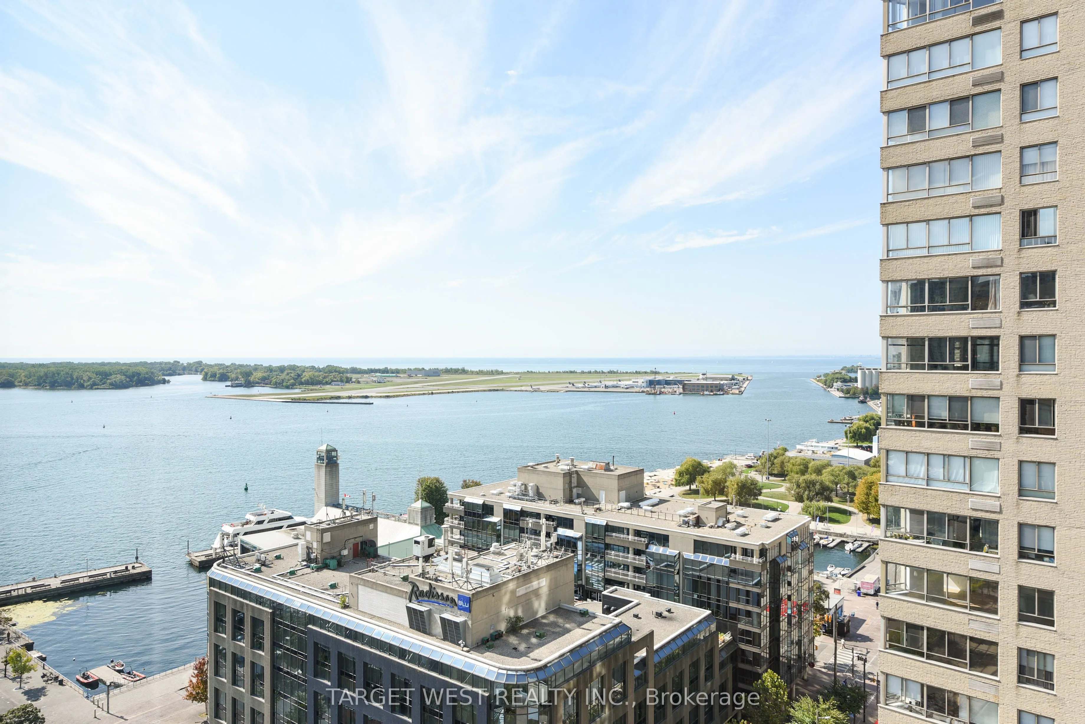 250 Queens Quay W, #1903