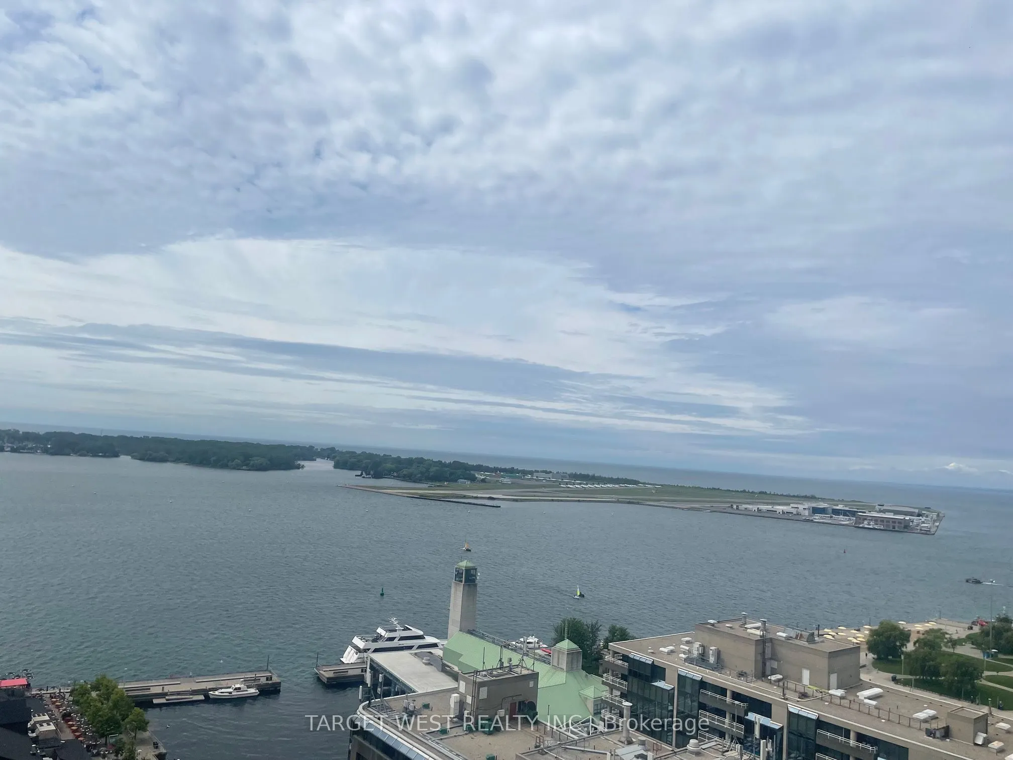 250 Queens Quay W, #1903
