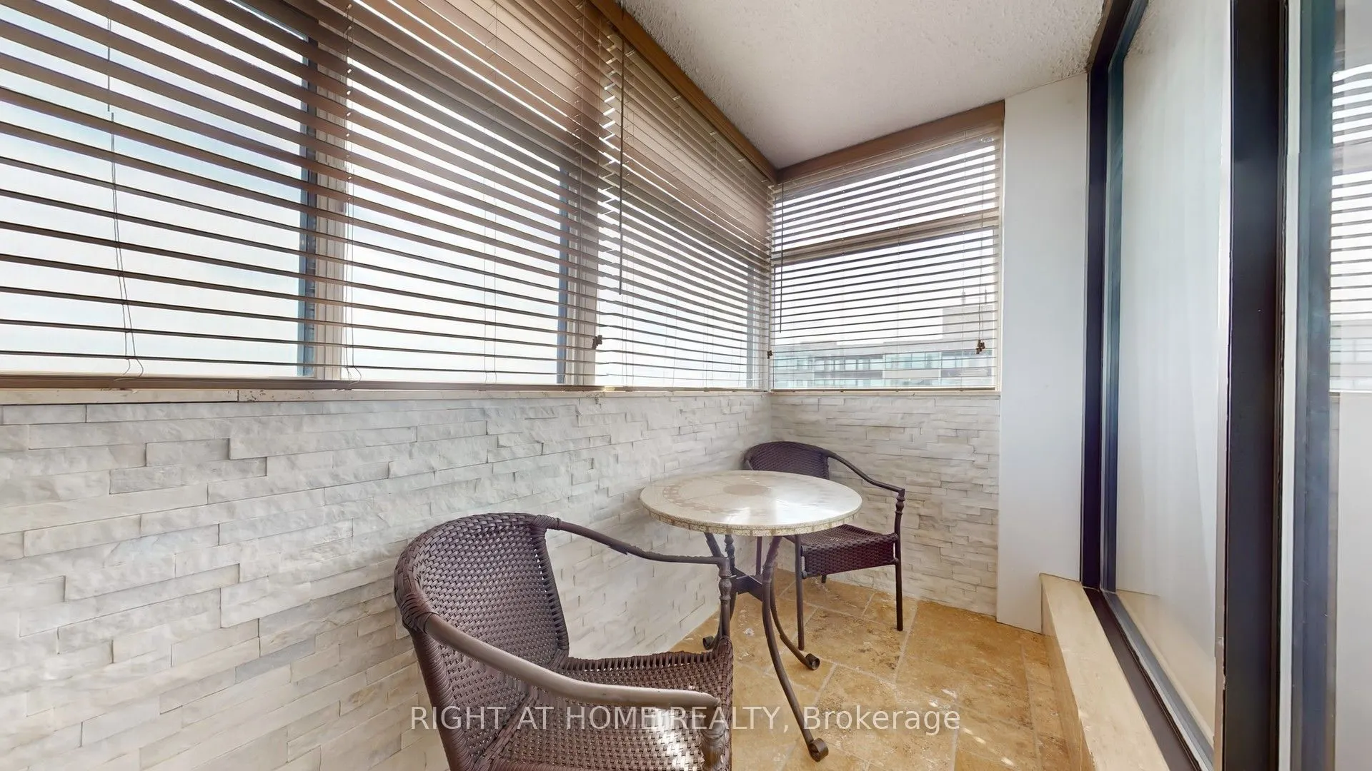 100 Antibes Drive, #2805