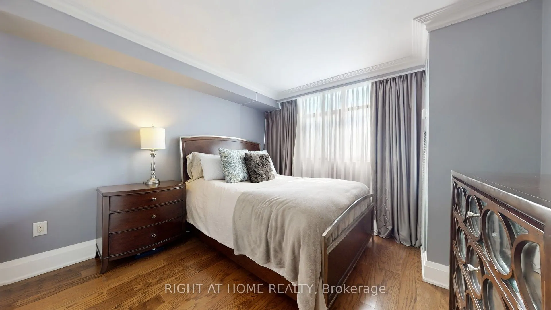 100 Antibes Drive, #2805