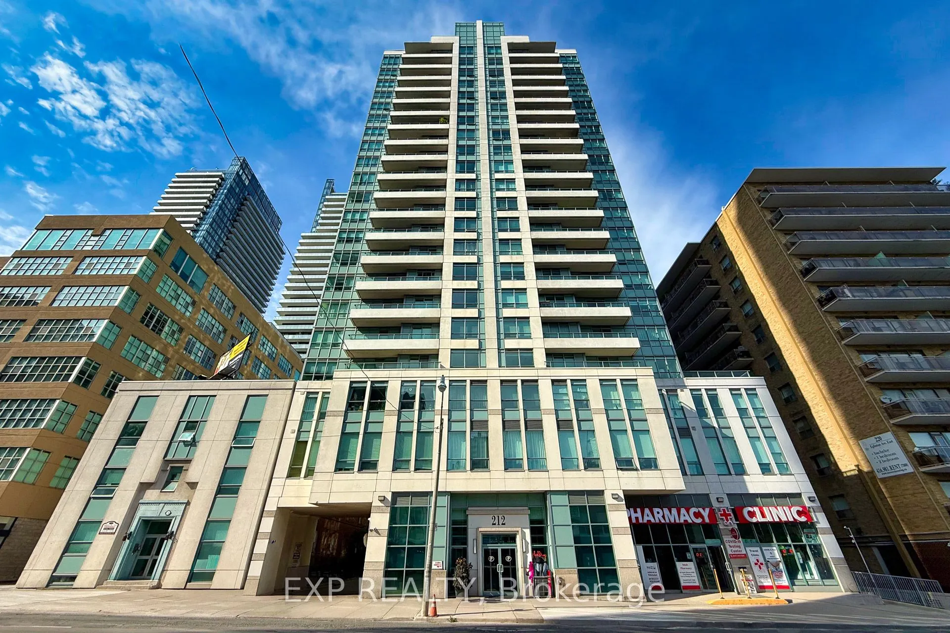 212 Eglinton Avenue E, #1510