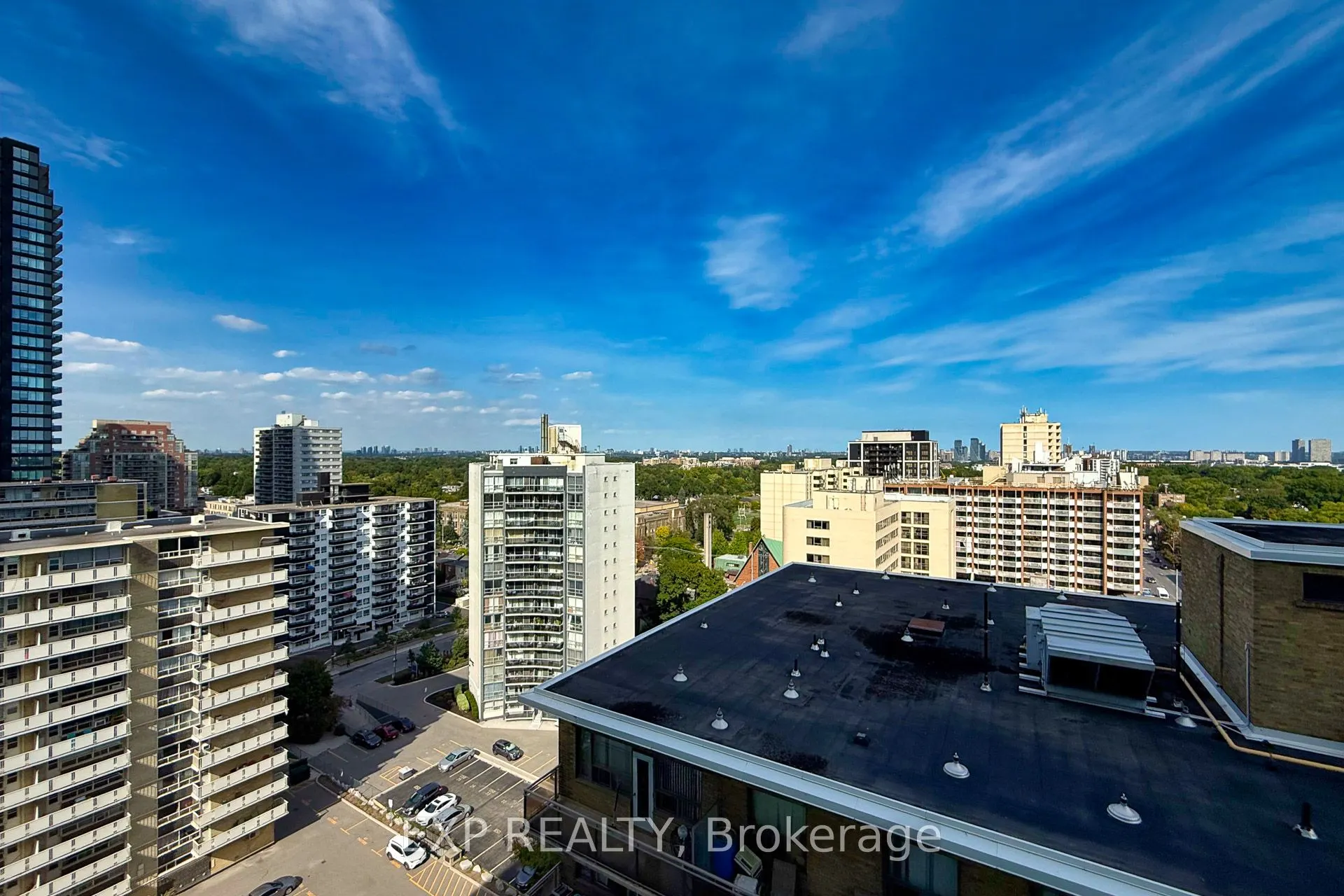 212 Eglinton Avenue E, #1510