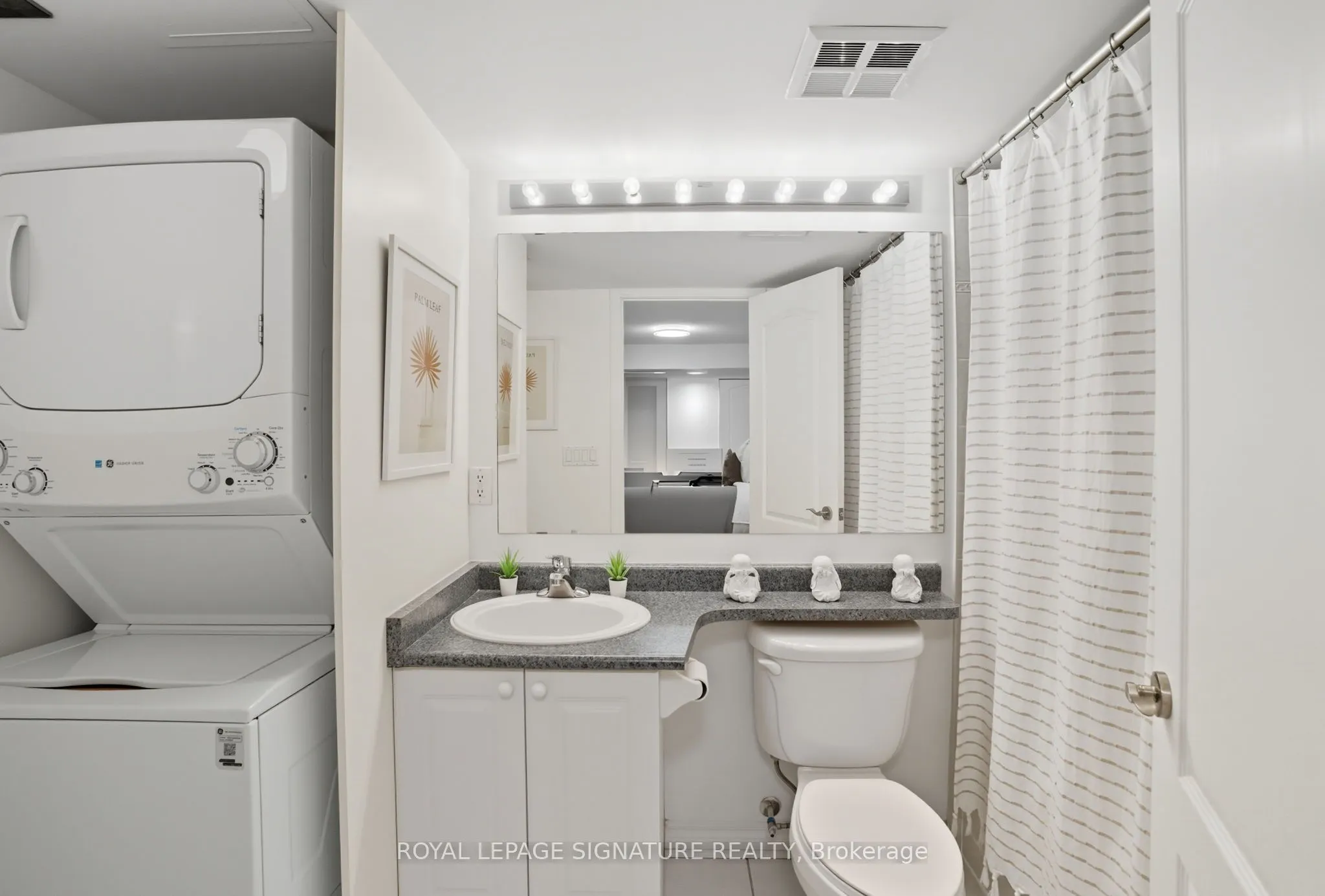 935 Sheppard Avenue W, #402